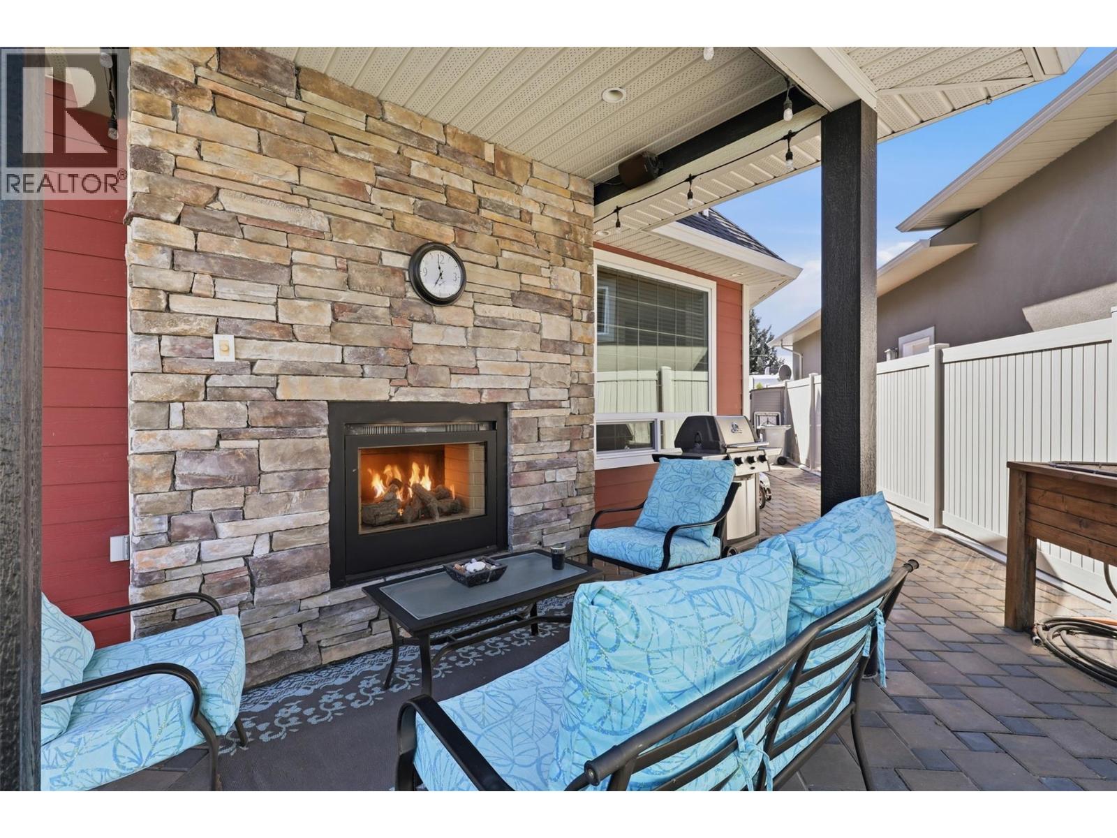 662 HARRINGTON Road - 27