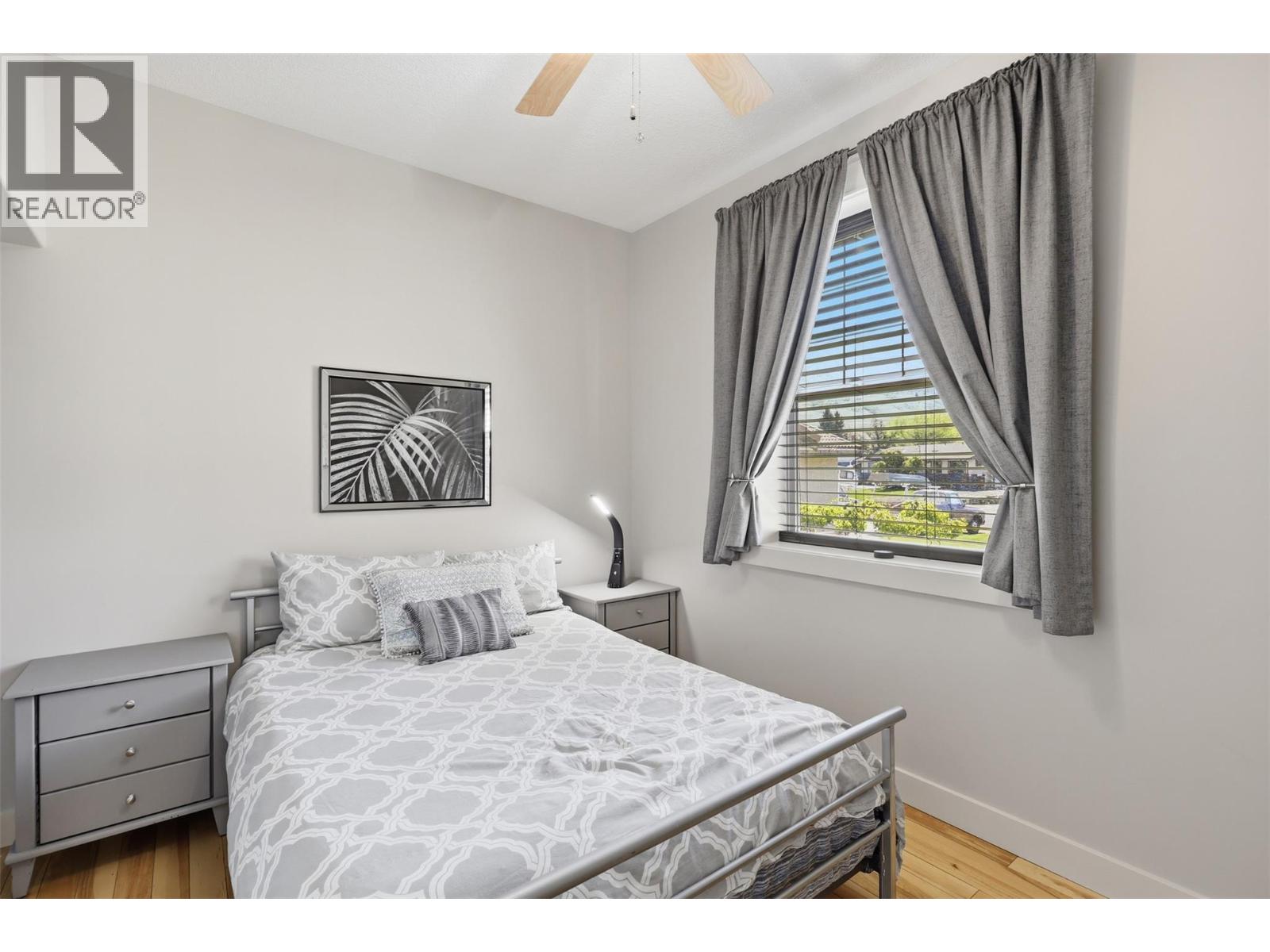 662 HARRINGTON Road - 39