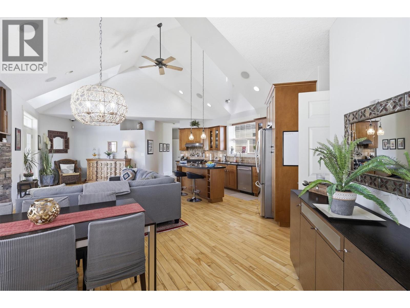 662 HARRINGTON Road - 31