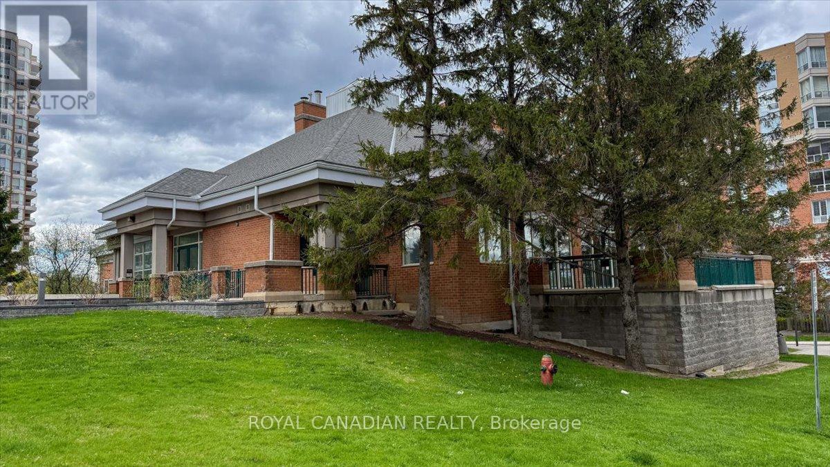 #1011 410 MCLEVIN AVENUE - 38