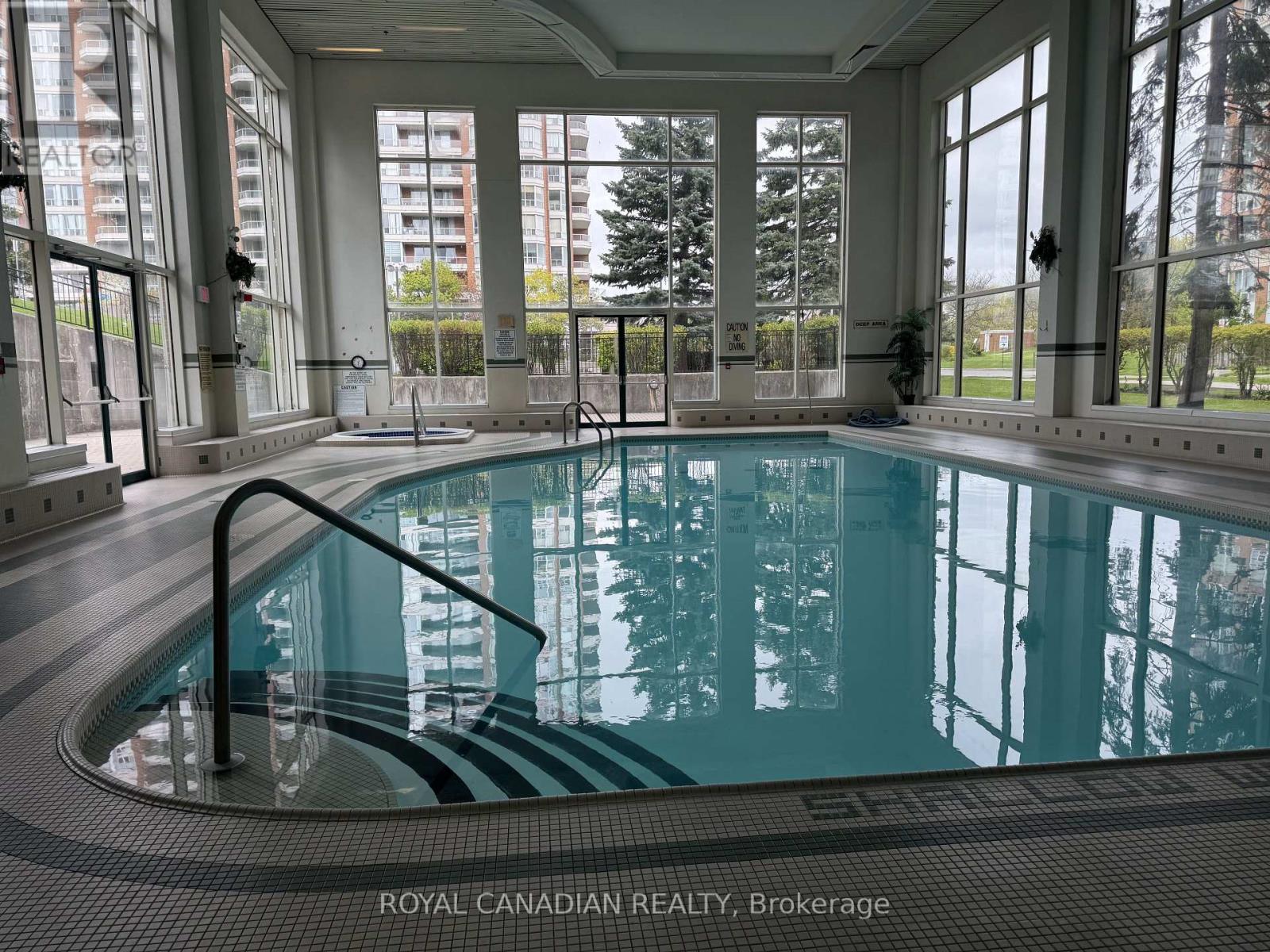 #1011 410 MCLEVIN AVENUE - 33