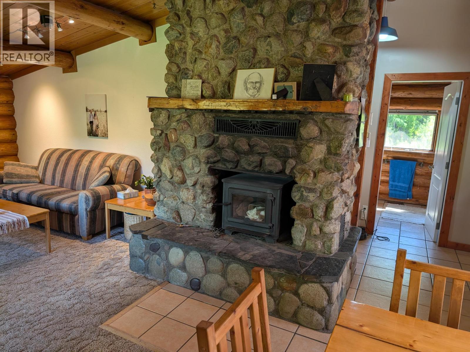 2089 MONCKTON ROAD - 12
