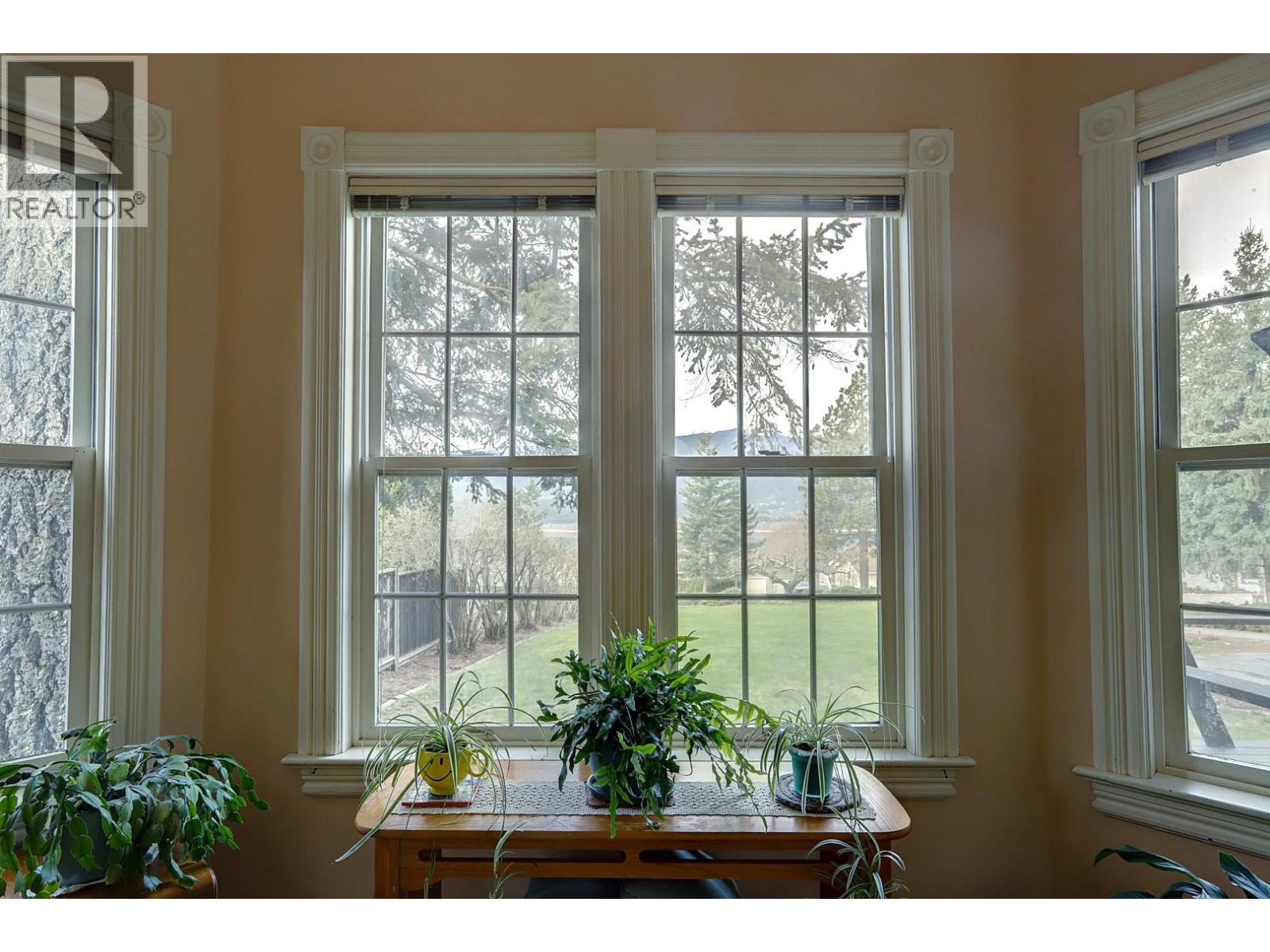5051 11 Street NE - 34