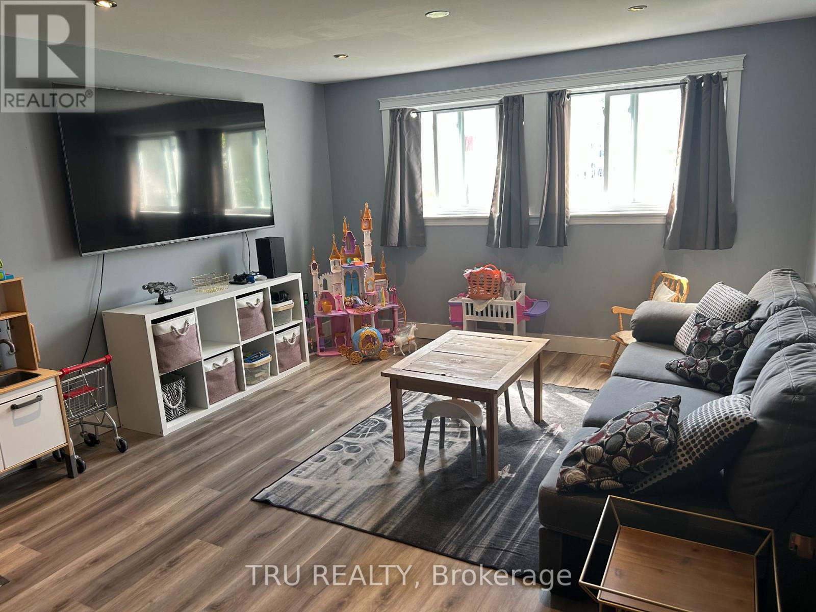 5 BROOKVIEW CRESCENT - 20