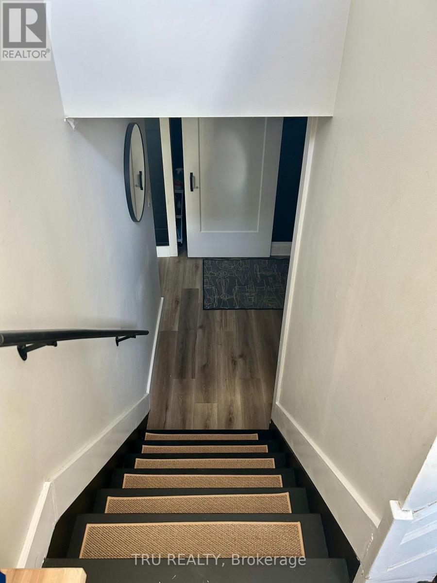 5 BROOKVIEW CRESCENT - 25
