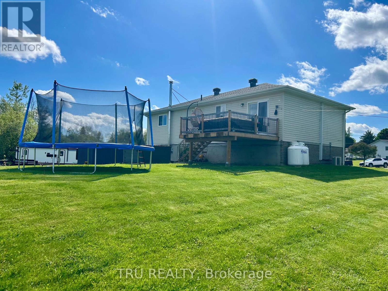 5 BROOKVIEW CRESCENT - 7