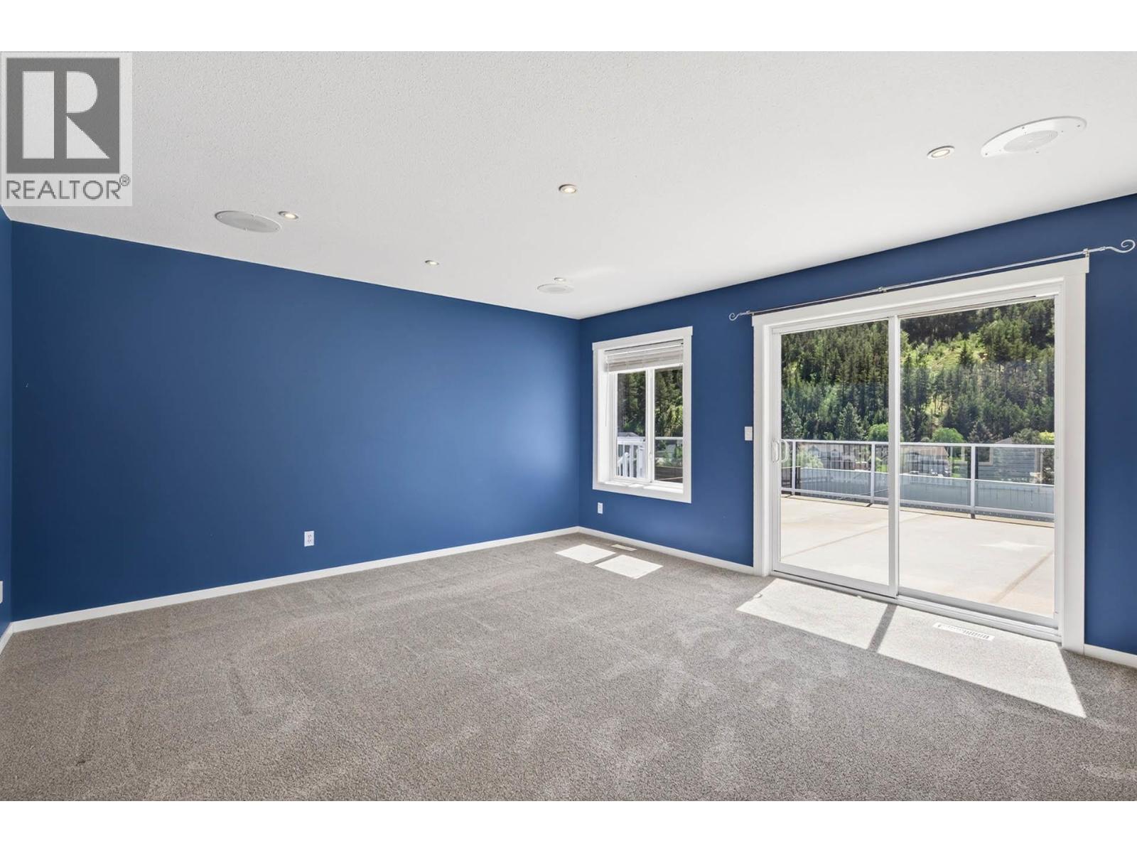 2635 Nechako Drive - 28