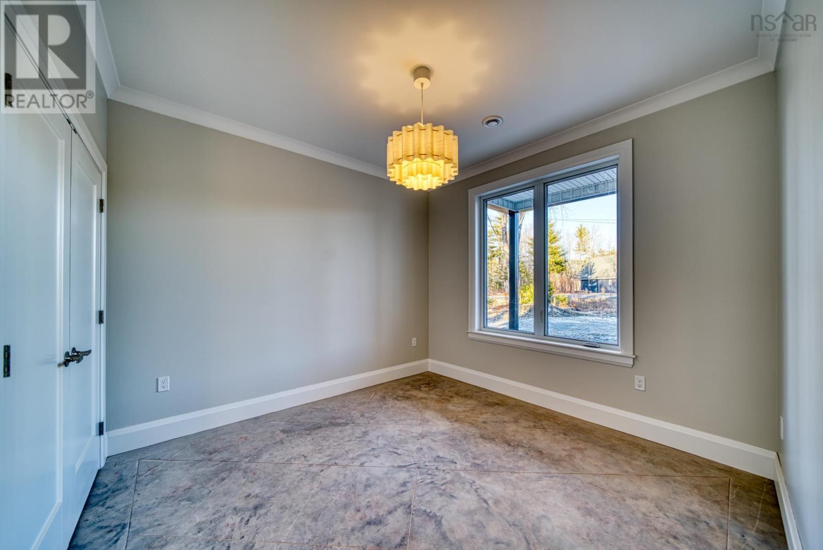 17 Soleil Crescent - 29