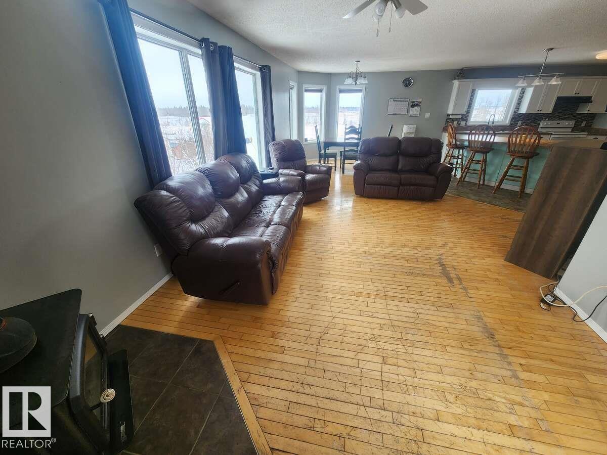 10315 TWP ROAD 612 — photo 14