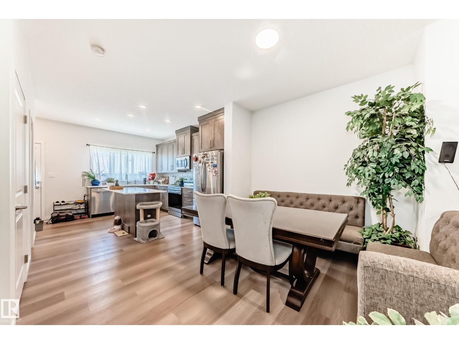 5165 Edgemont BV NW - 6