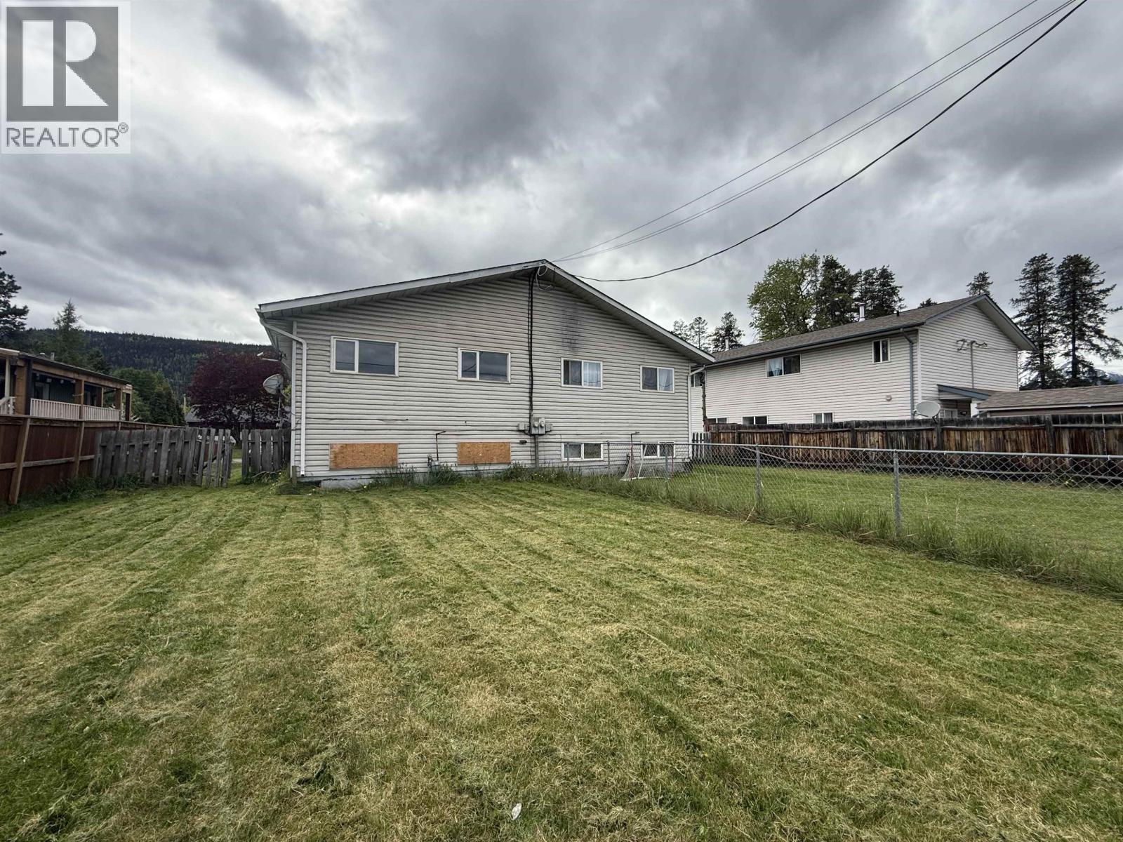 4086 FOURTH AVENUE - 2