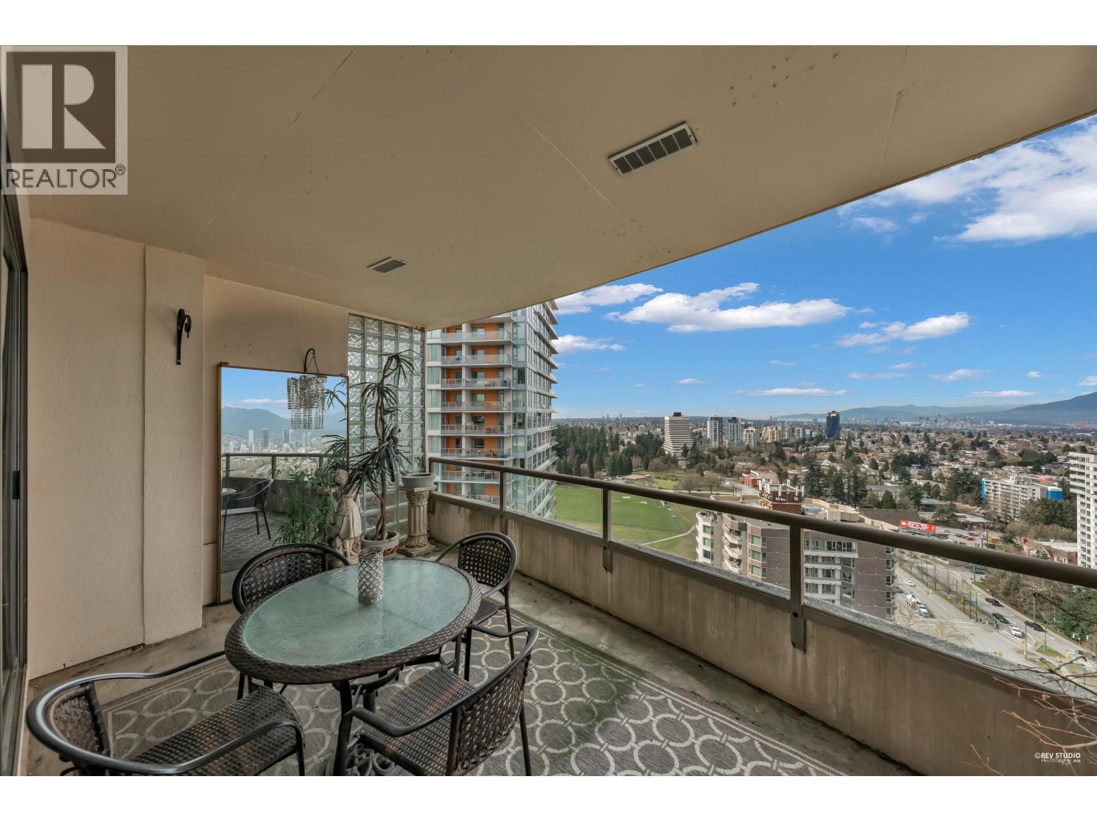 2301 5885 OLIVE AVENUE, Burnaby