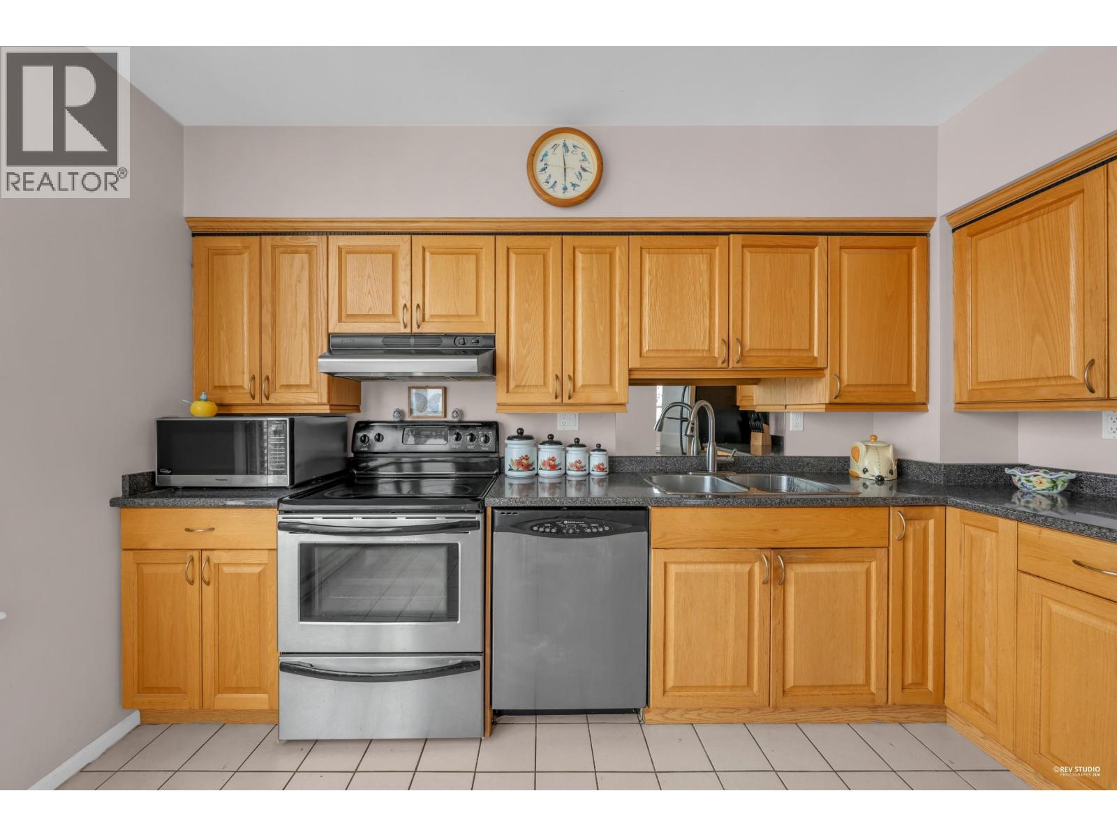 2301 5885 OLIVE AVENUE, Burnaby