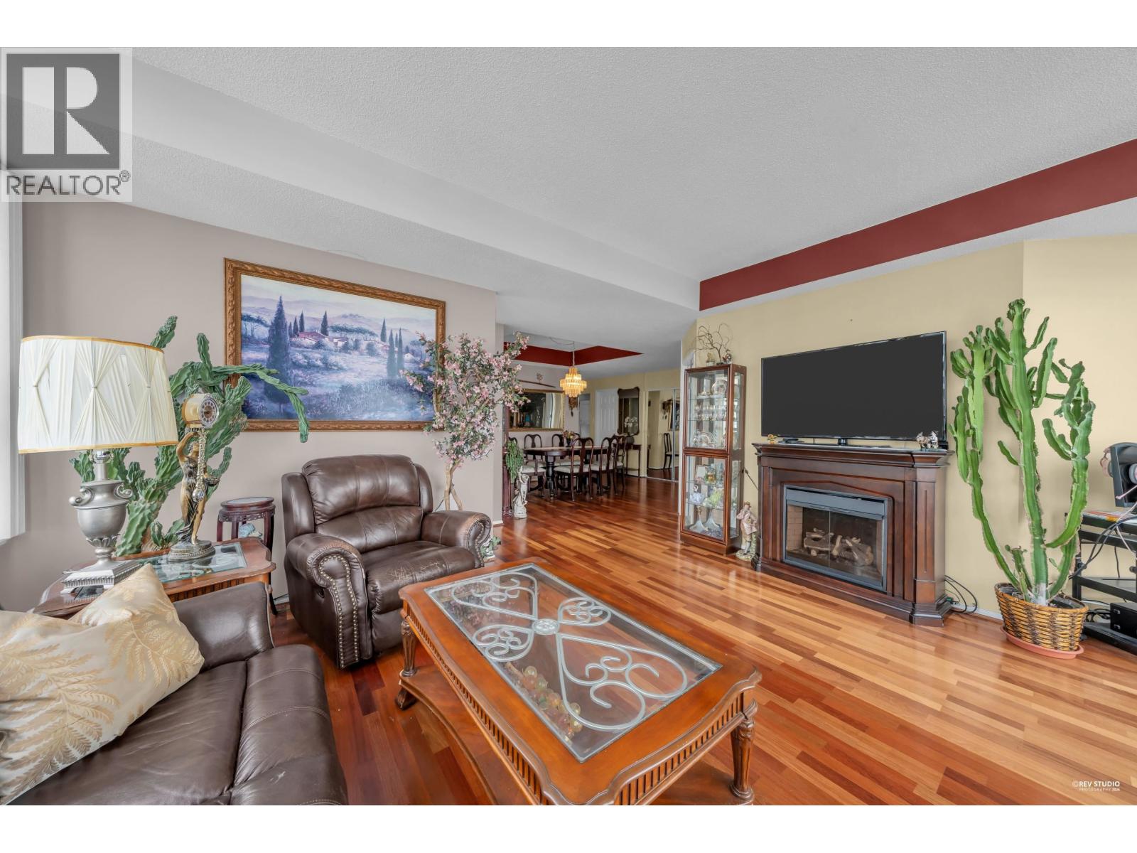 2301 5885 OLIVE AVENUE, Burnaby