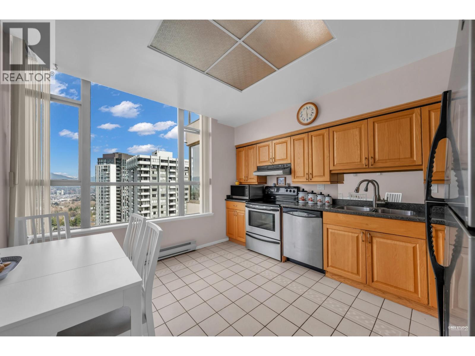 2301 5885 OLIVE AVENUE, Burnaby