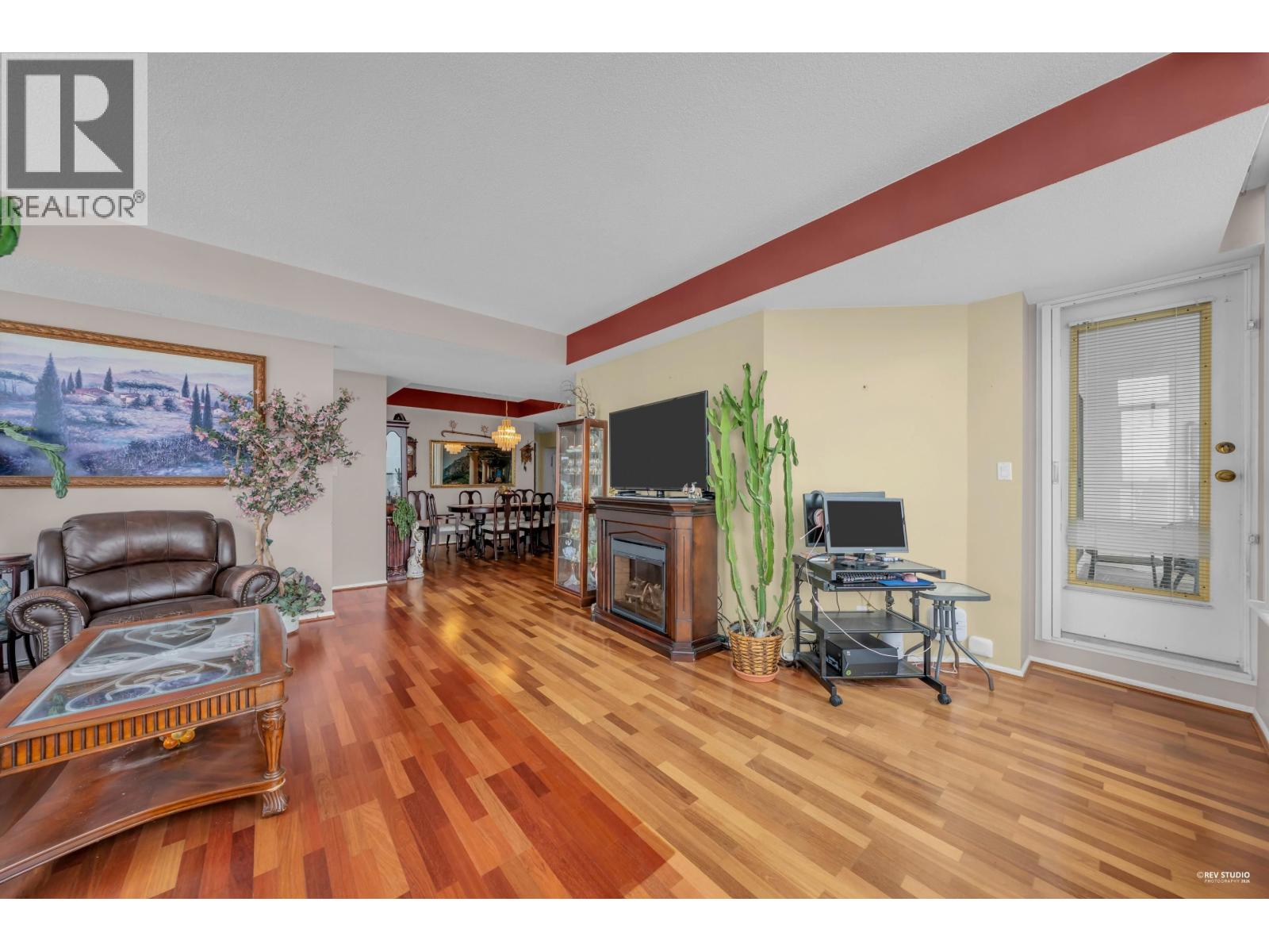 2301 5885 OLIVE AVENUE, Burnaby
