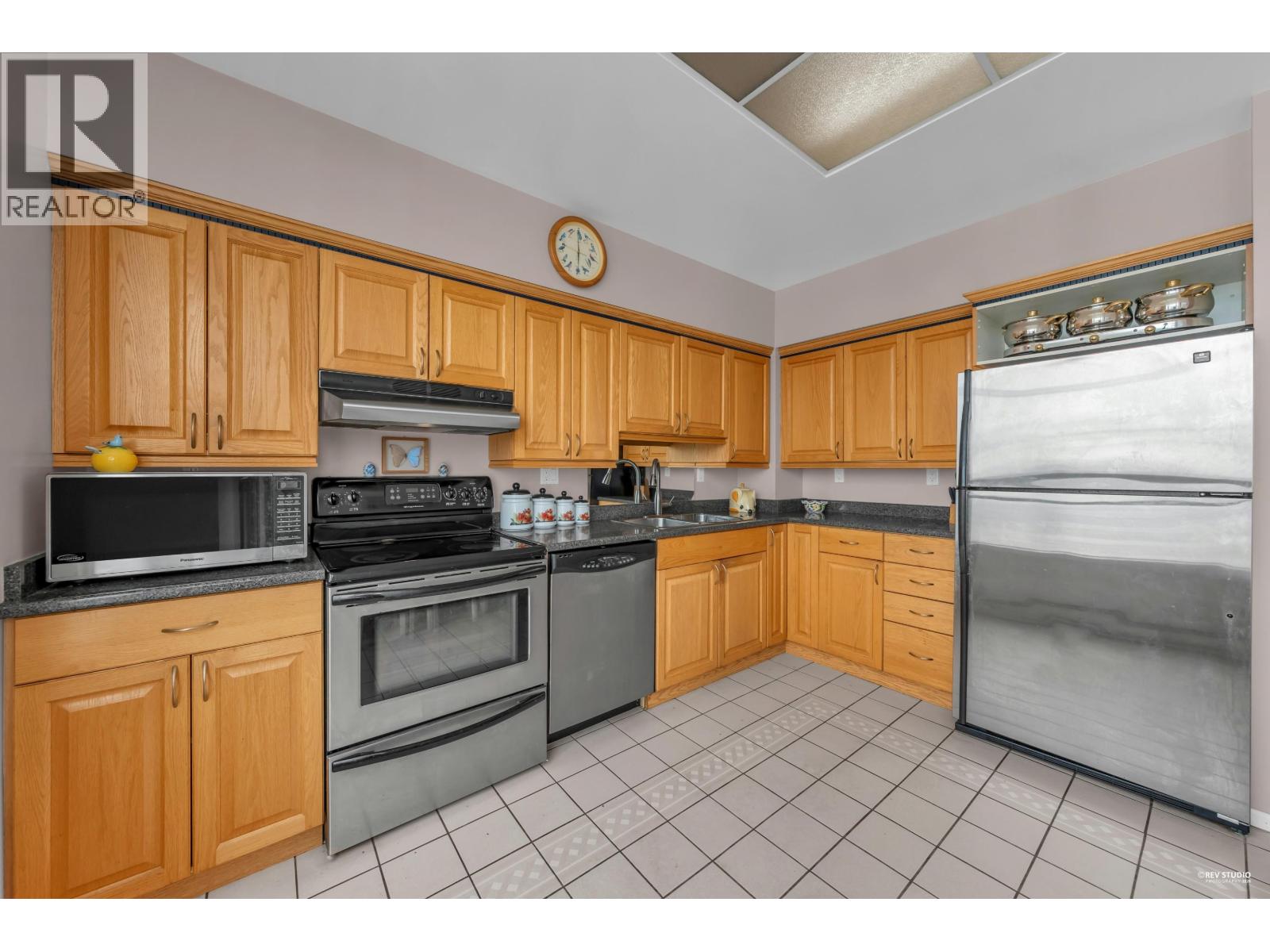2301 5885 OLIVE AVENUE, Burnaby