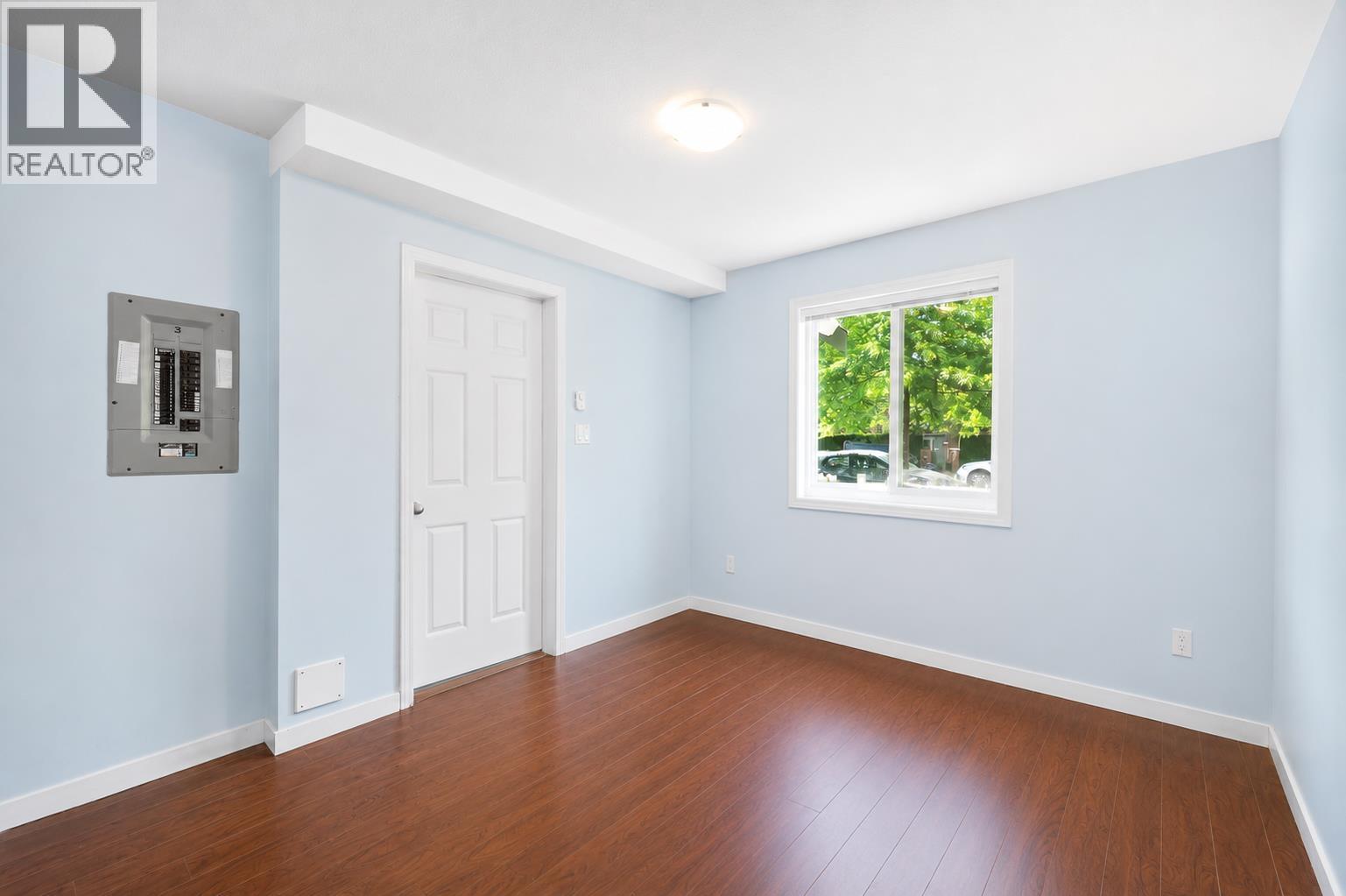 3 9751 FERNDALE ROAD, Richmond