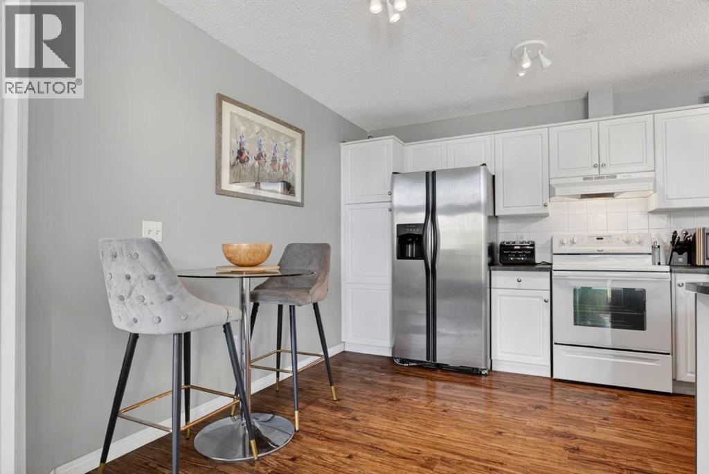 #418 10 Sierra Morena Mews SW - 17