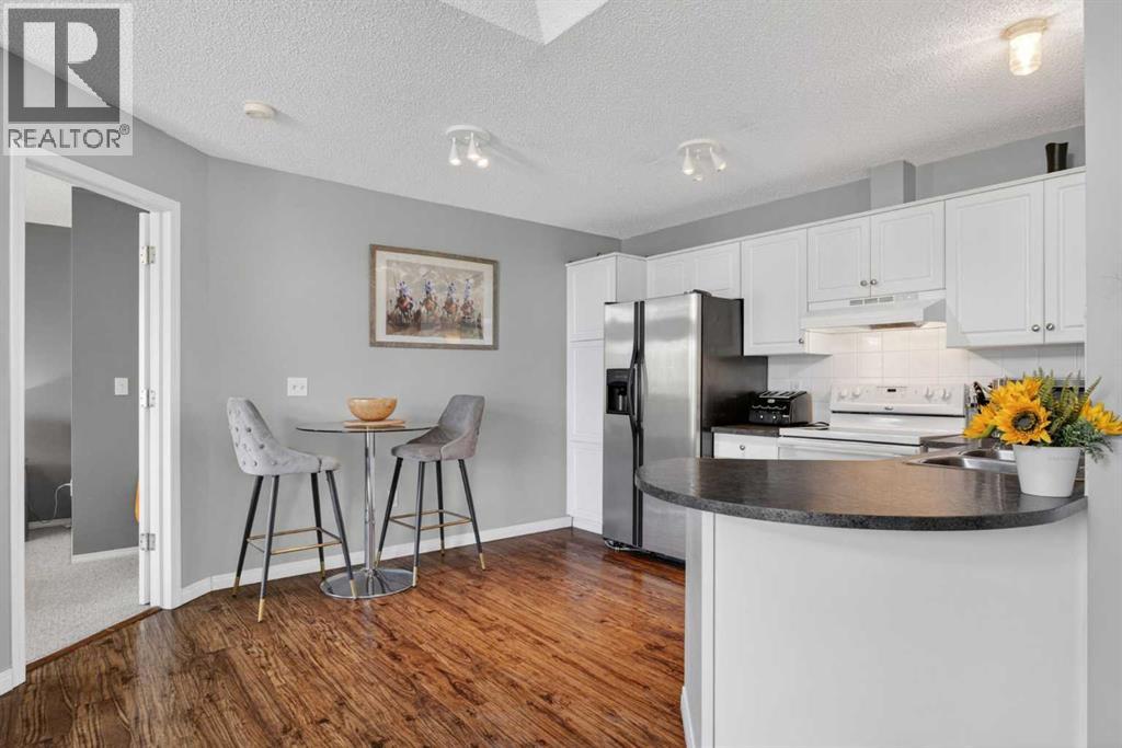 #418 10 Sierra Morena Mews SW - 16