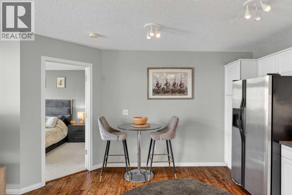 #418 10 Sierra Morena Mews SW - 18
