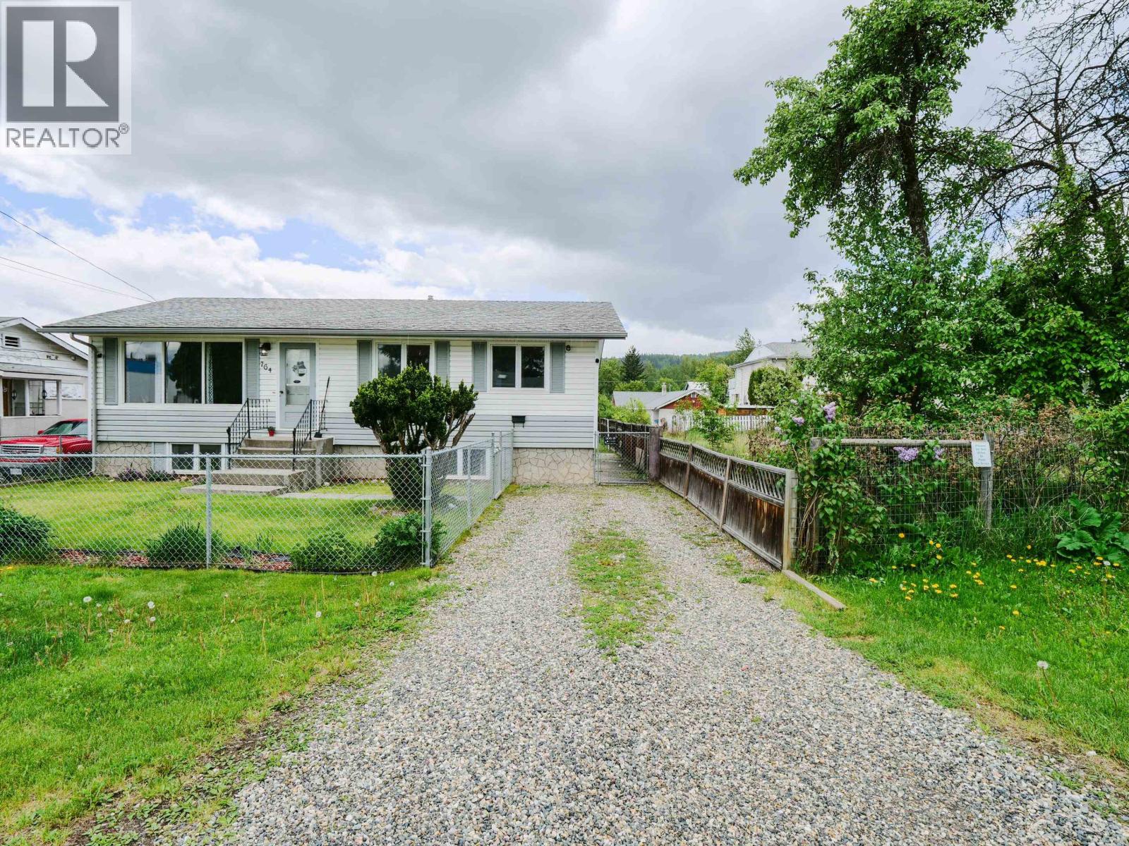 764 AVERY AVENUE - 1