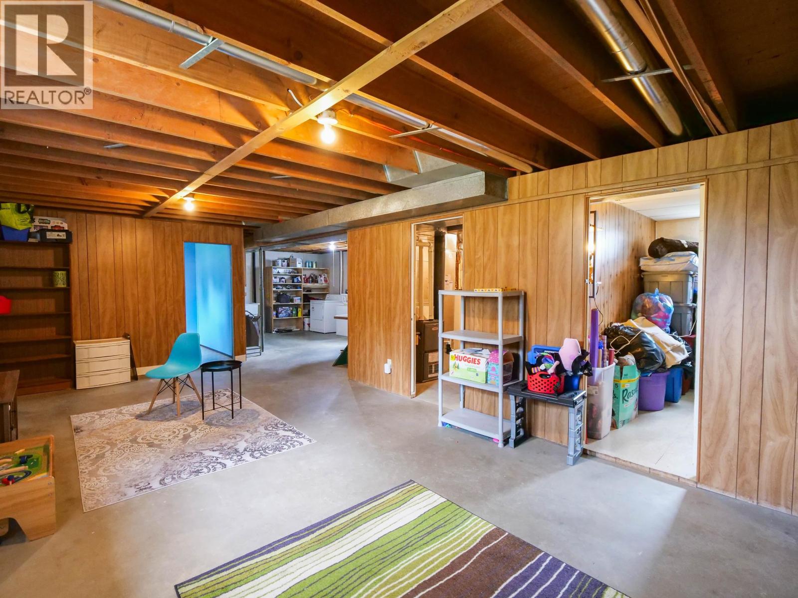 764 AVERY AVENUE - 25
