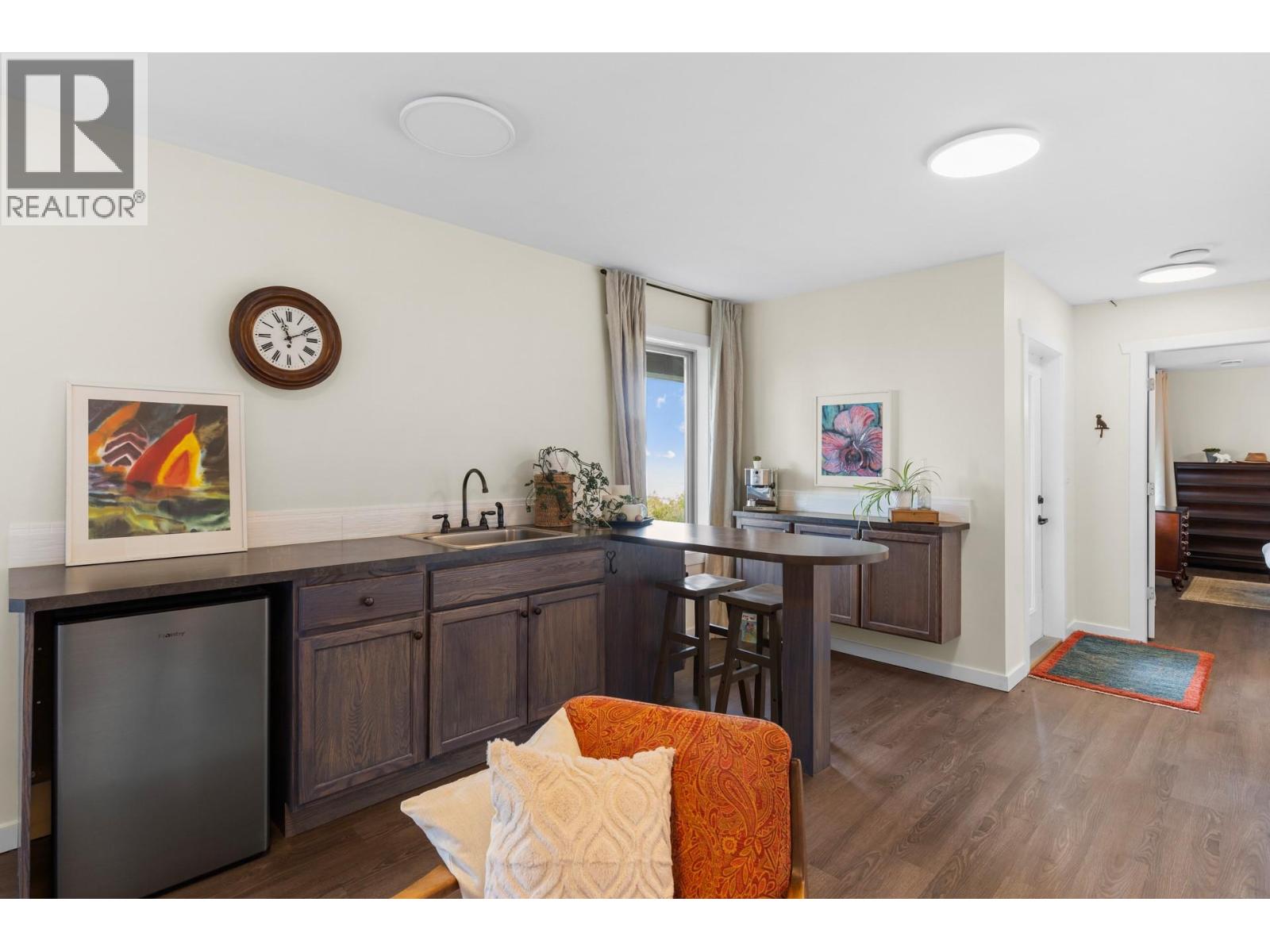2286 CARMI Road, Penticton