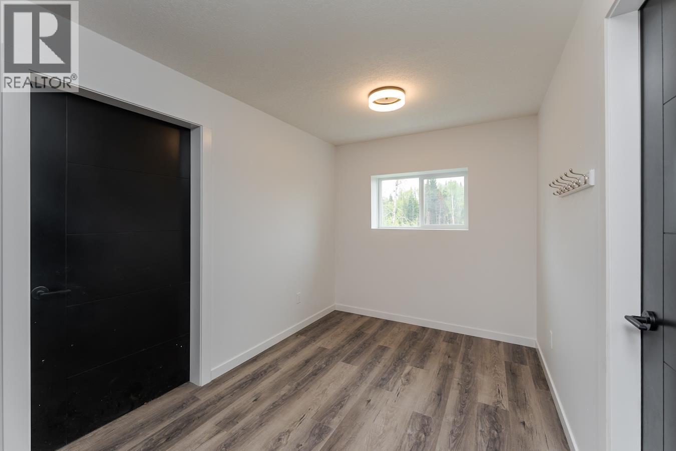 5380 VENTA DRIVE - 21