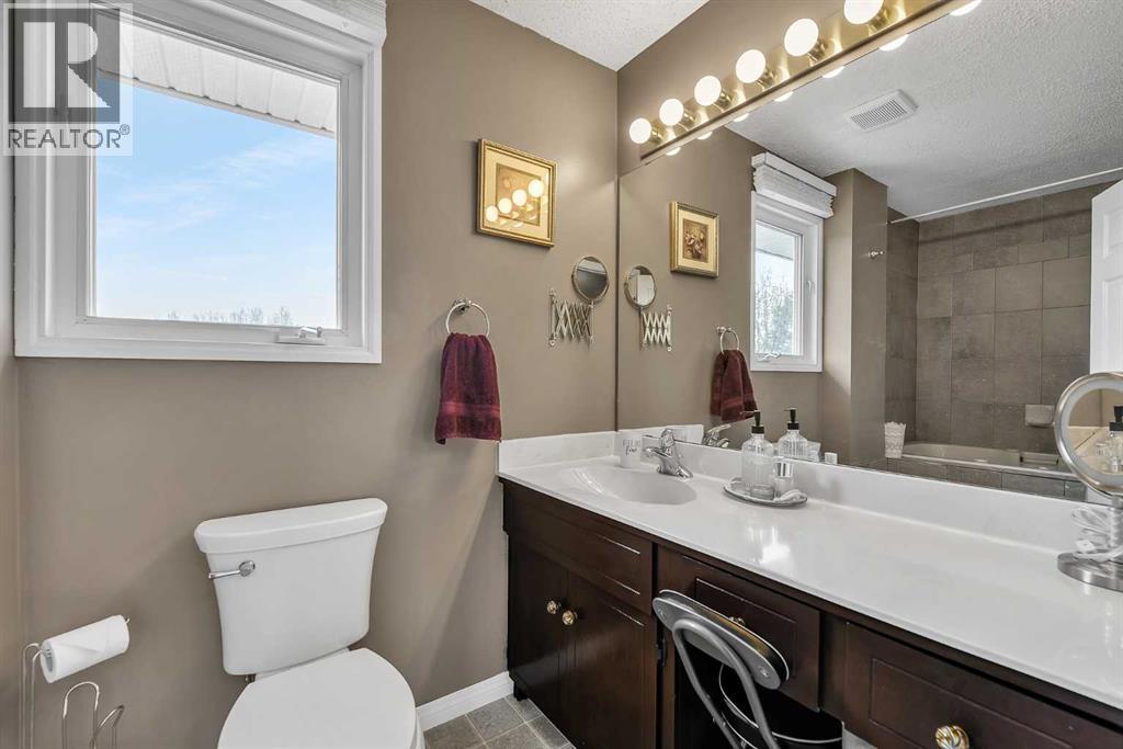288 Deer Run Crescent SE - 25