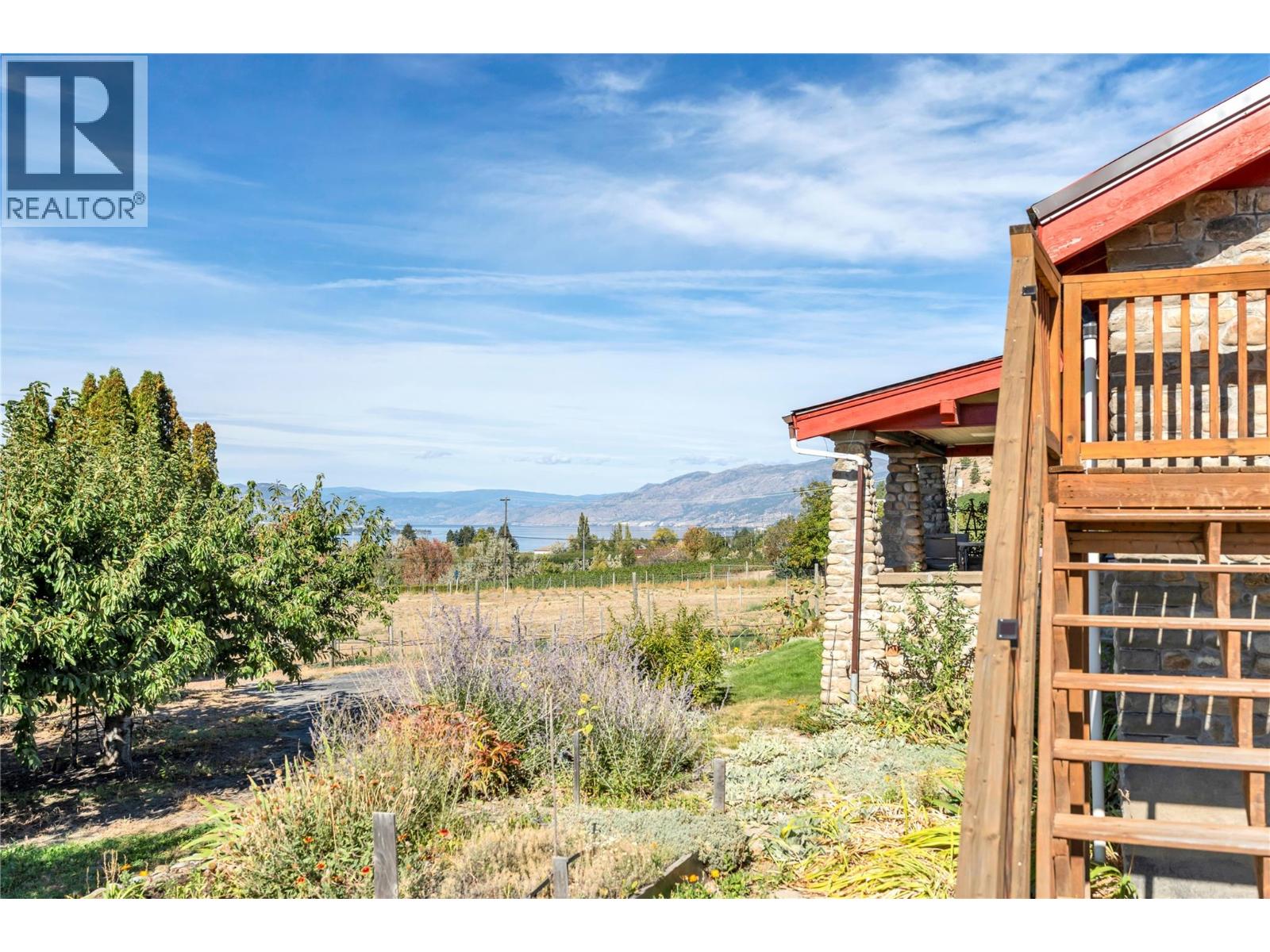235 Middle Bench Road N, Penticton