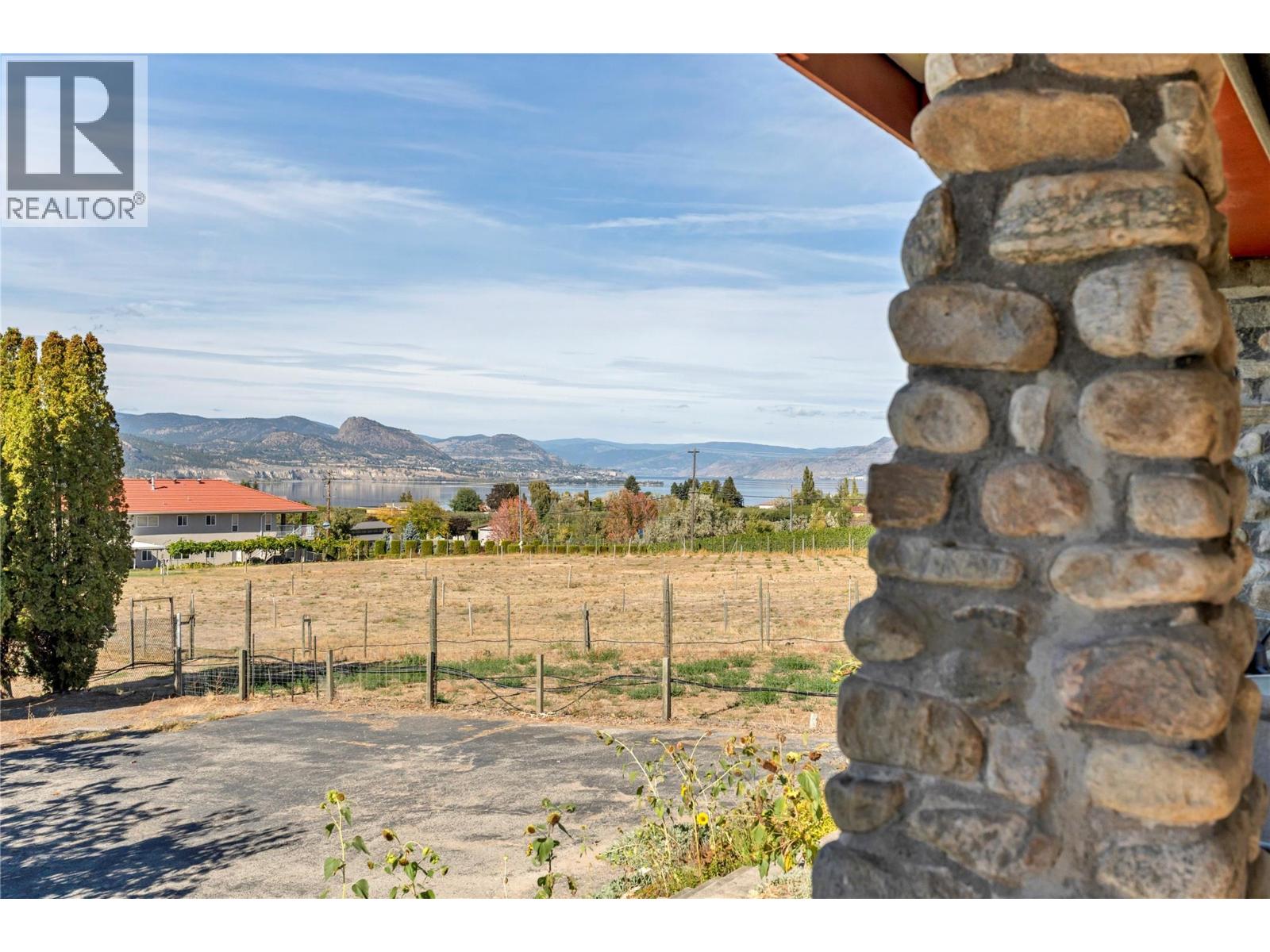 235 Middle Bench Road N, Penticton