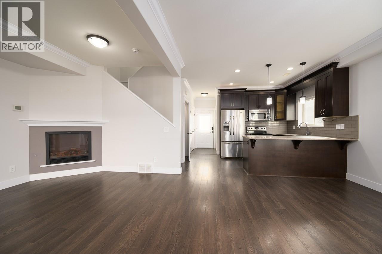 #105 60 HUDSONS BAY Trail - 9
