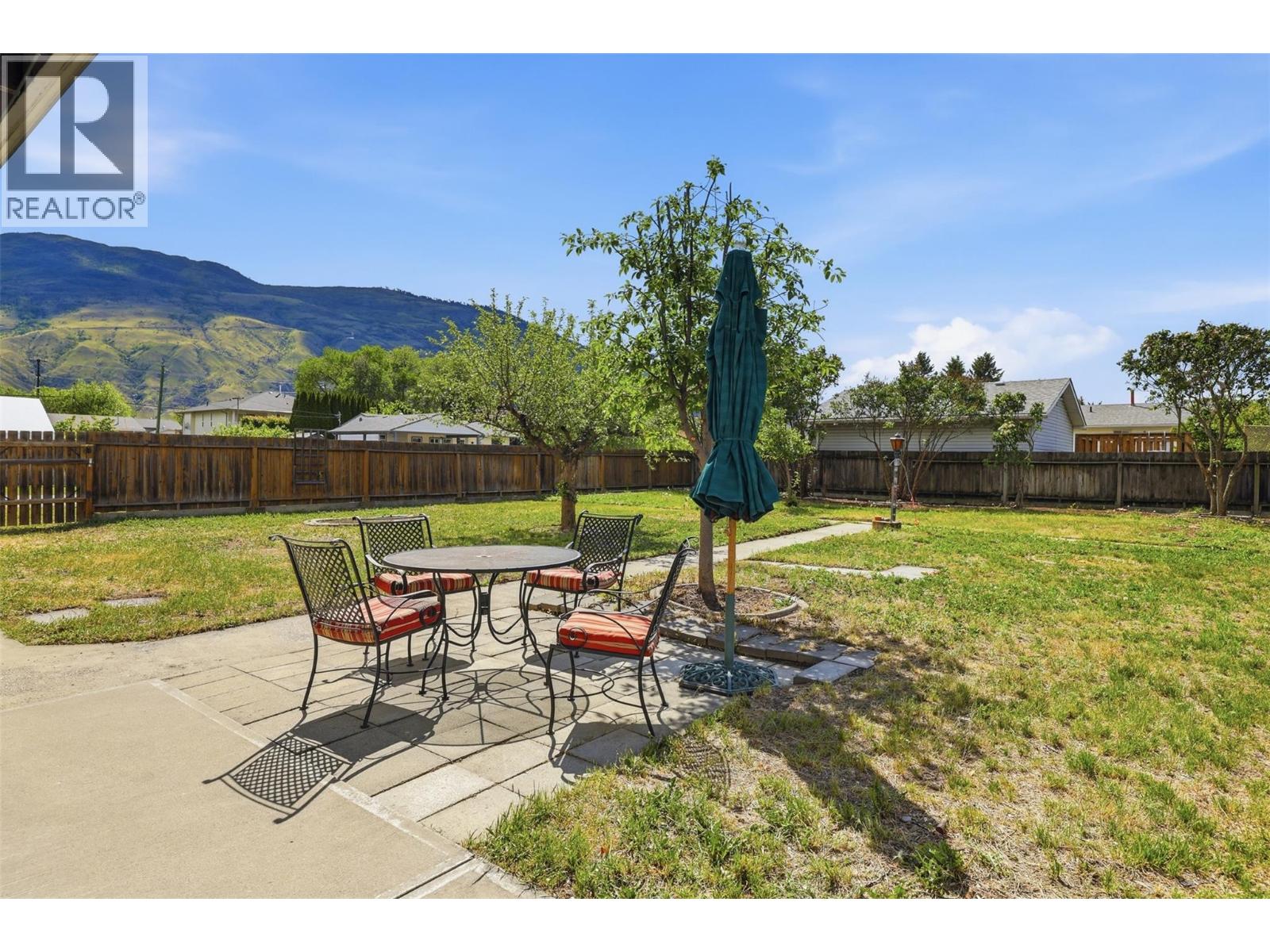 833 MCARTHUR Drive - 37