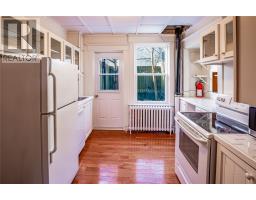 6 LeMarchant Road thumbnail 14