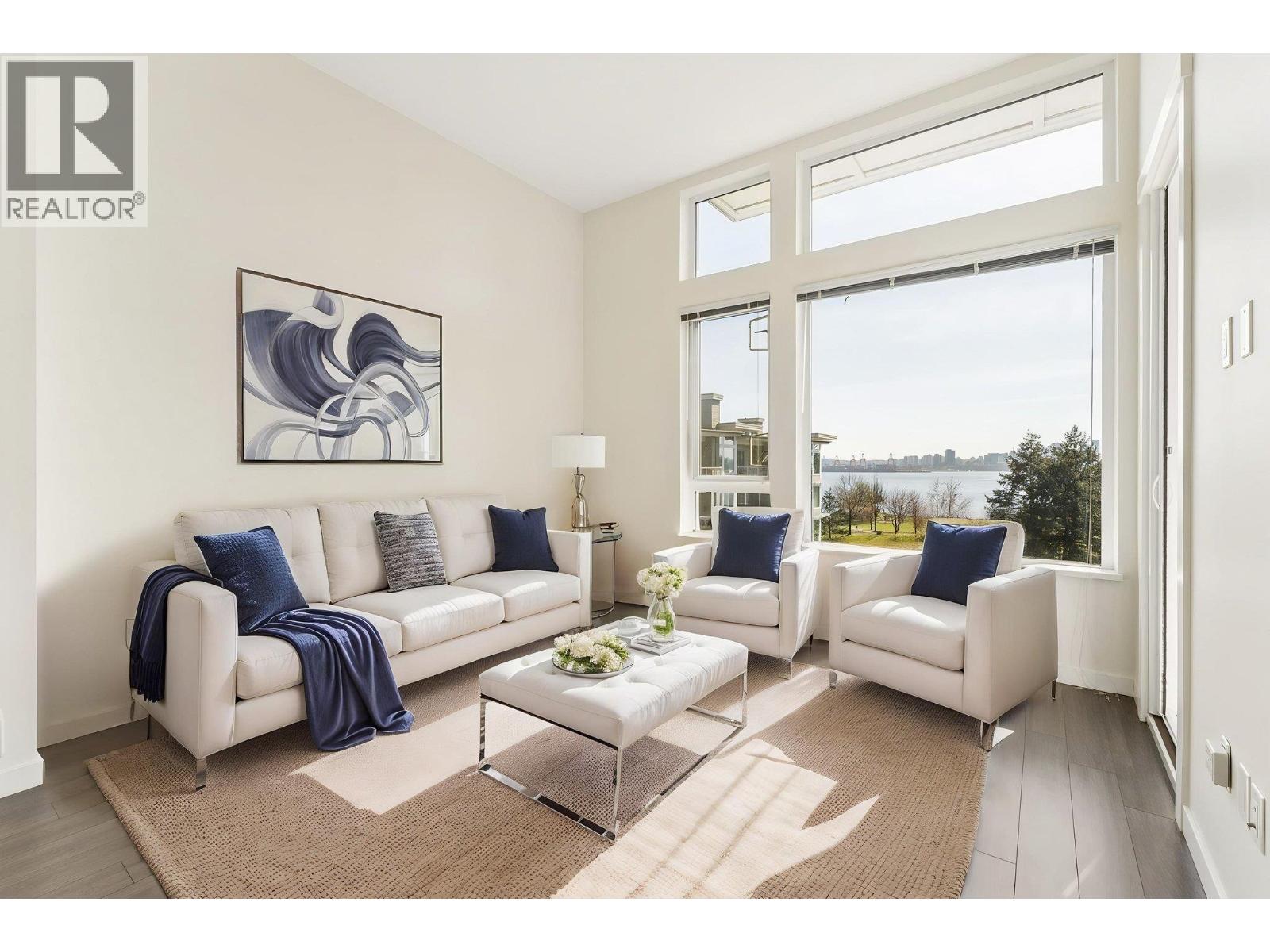 502 255 1ST Street - main photo