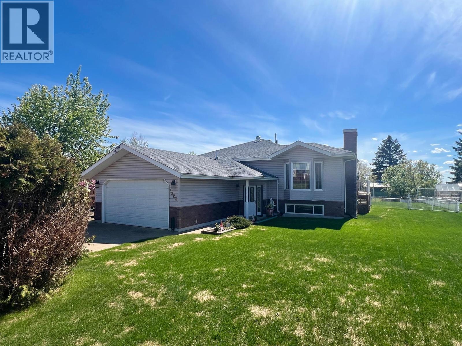 5323 MOUNTAINVIEW DRIVE, Fort Nelson