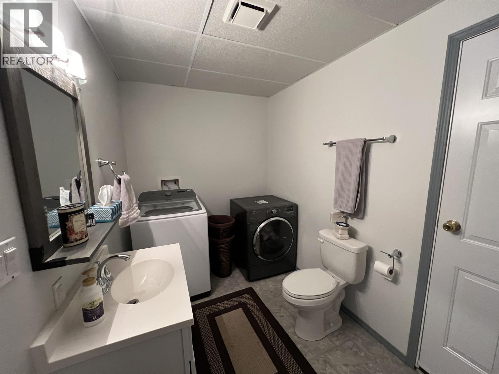 5323 MOUNTAINVIEW DRIVE - 28