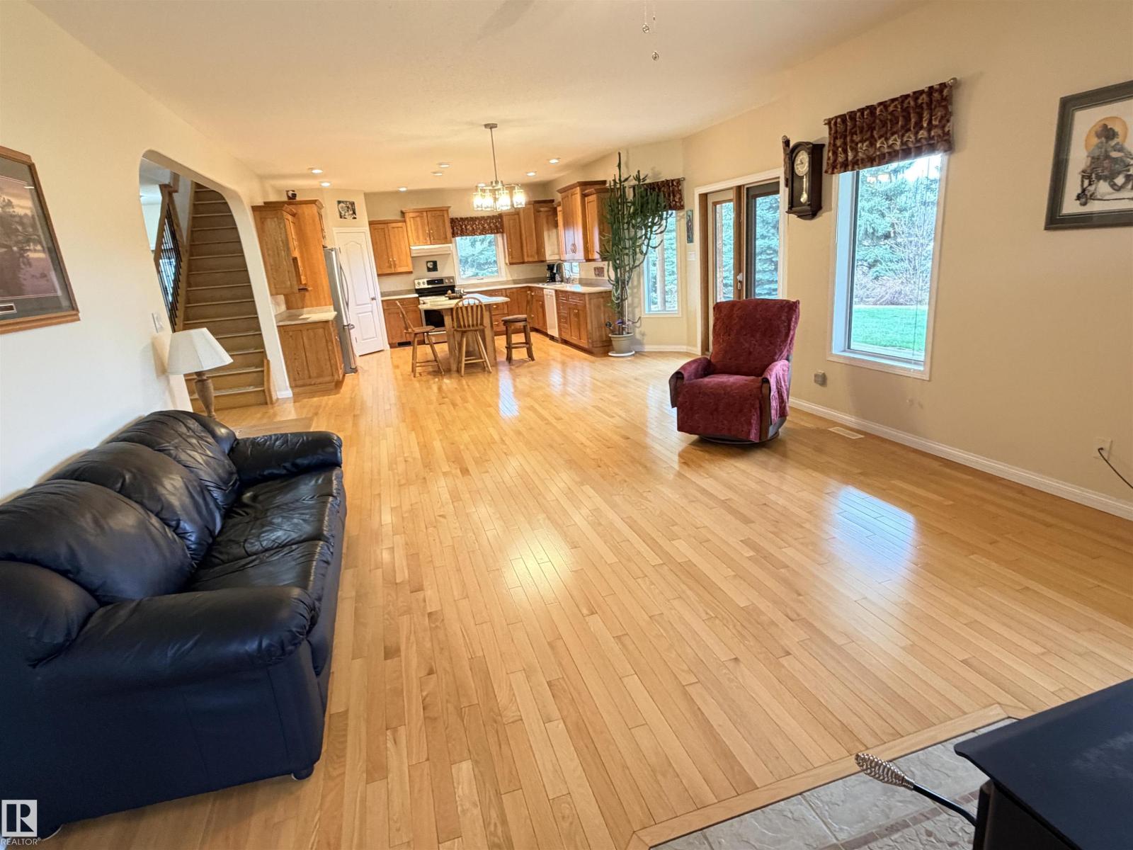 60215 RGE ROAD 13 — photo 16