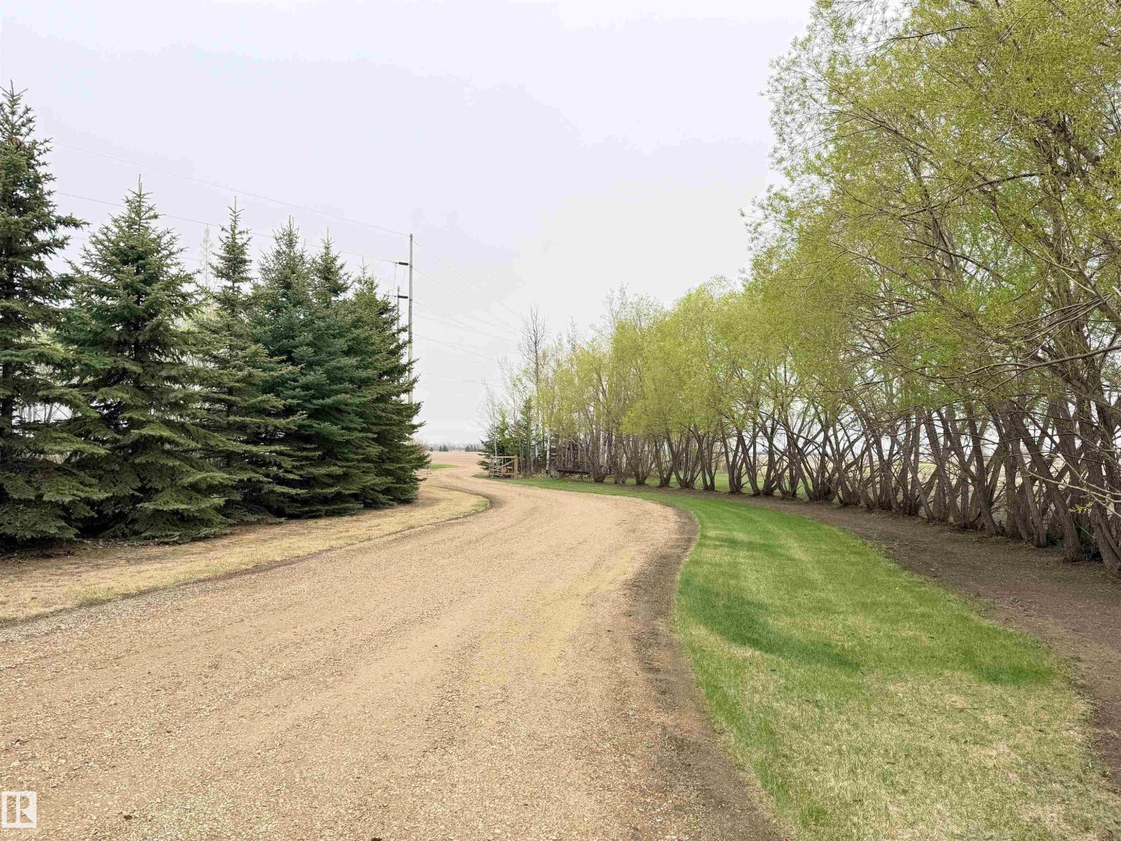 60215 RGE ROAD 13 — photo 48