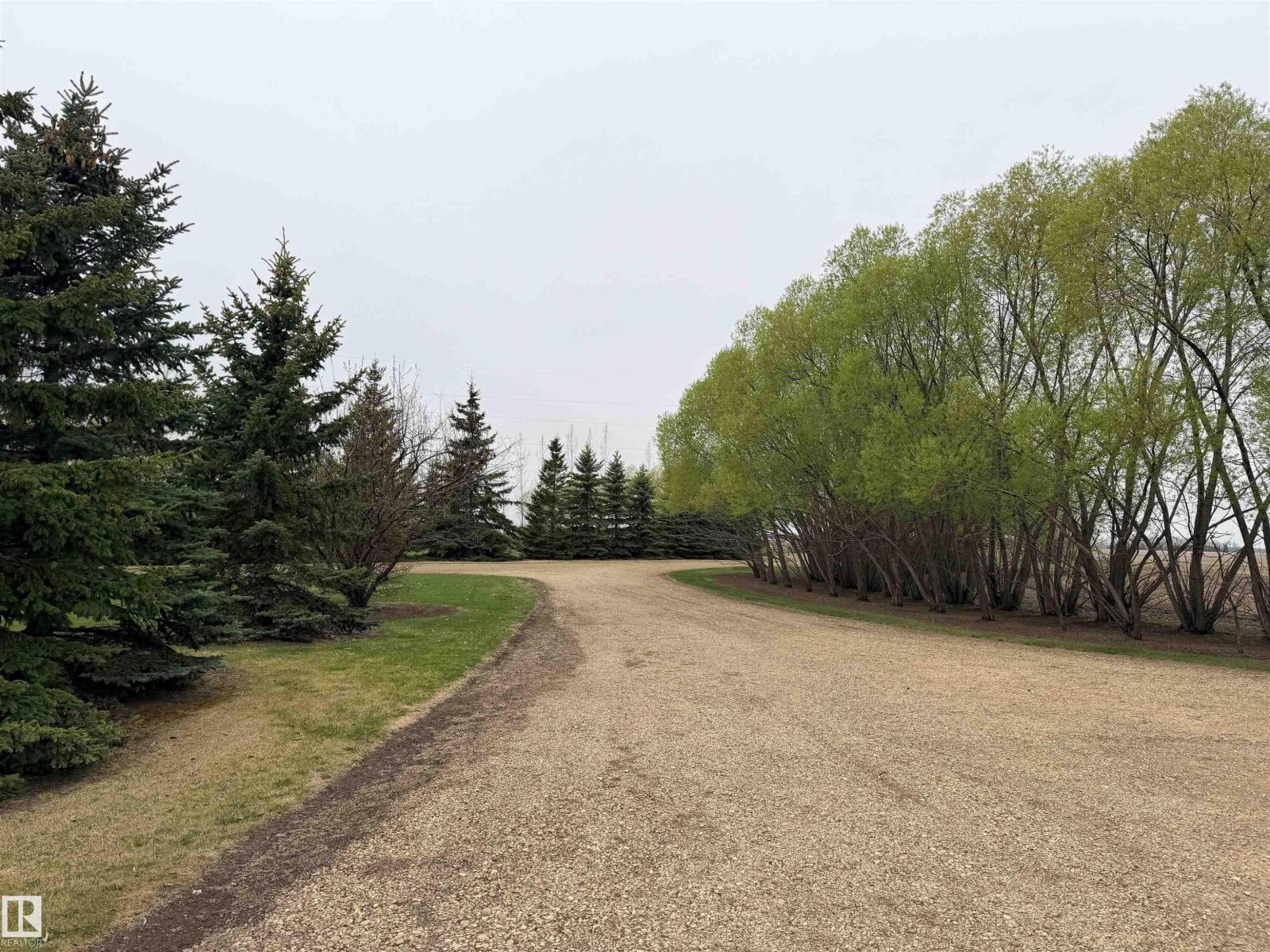 60215 RGE ROAD 13 — photo 47