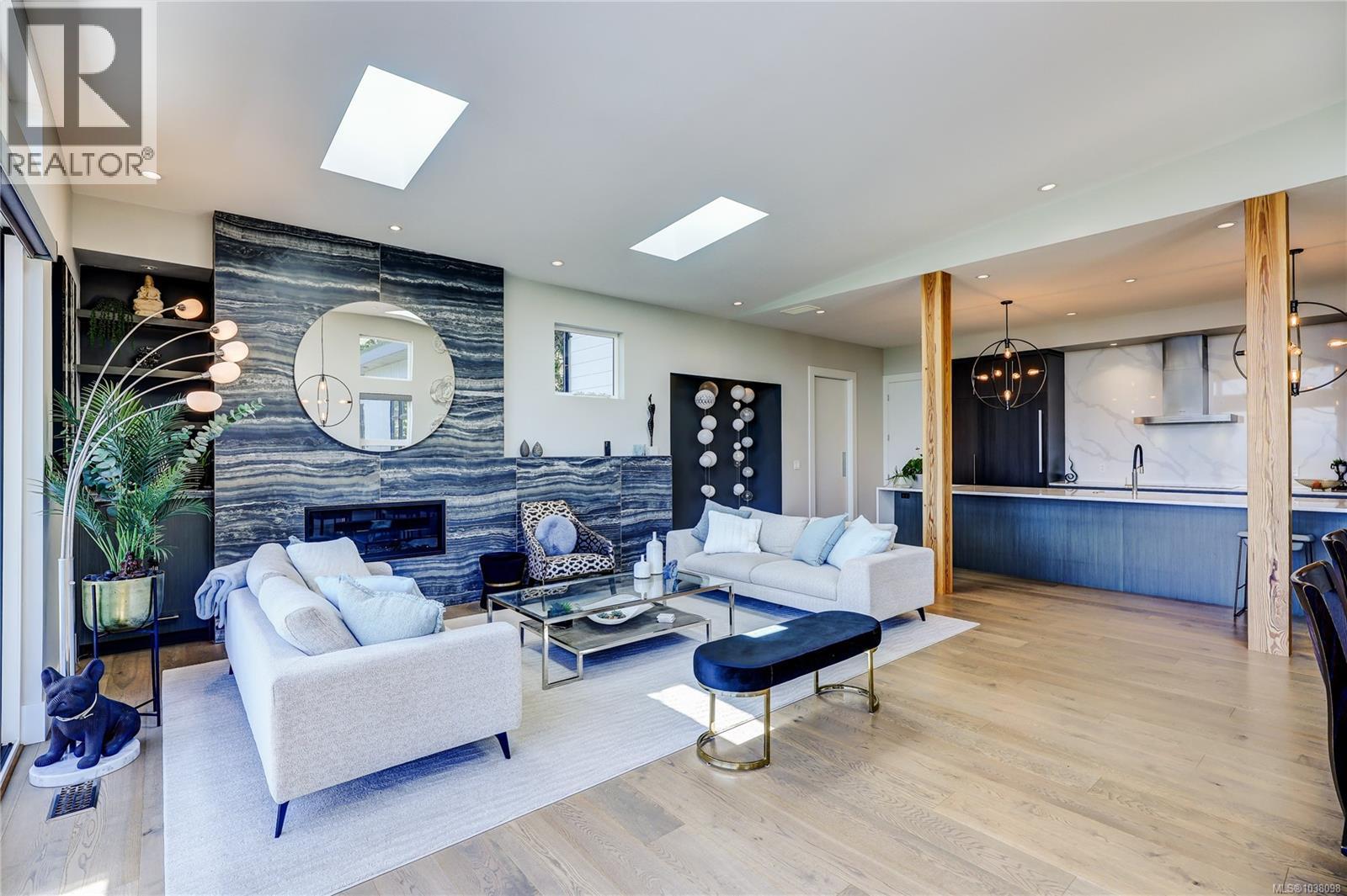 3450 Dolphin Dr - 25