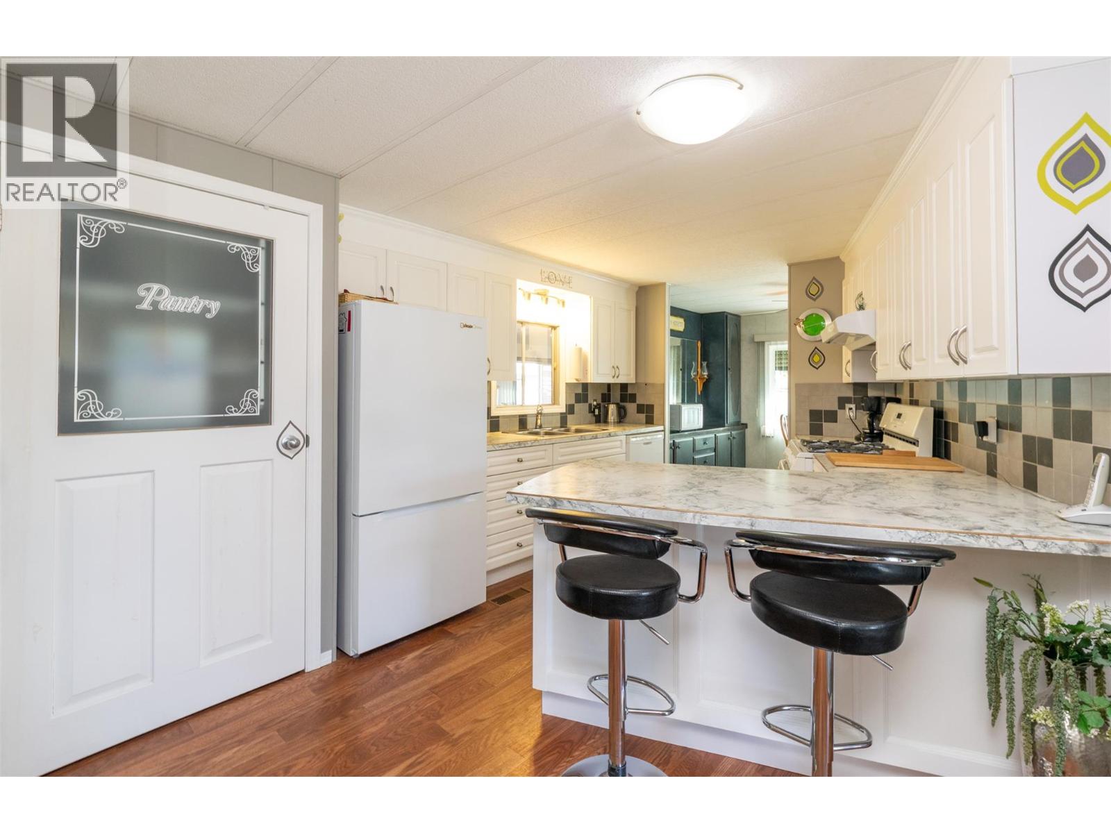 103 1361 30th Street Southeast, Salmon Arm