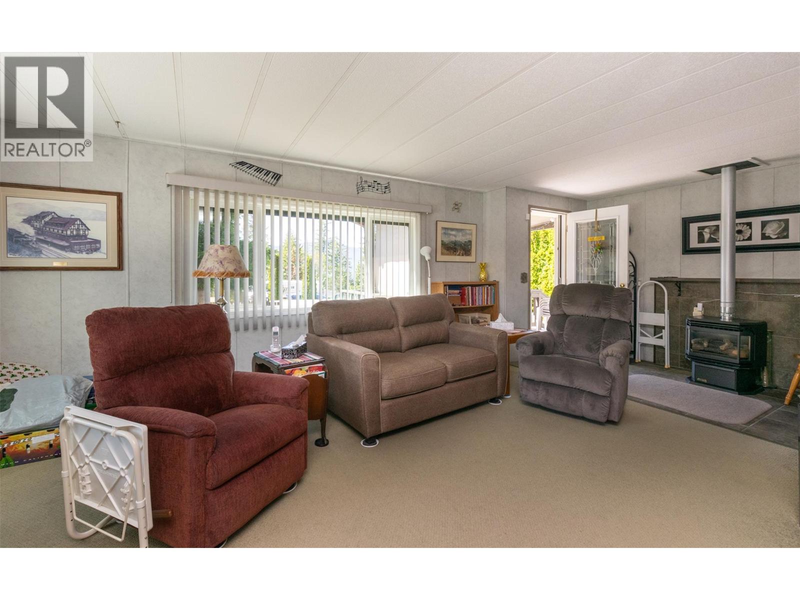 103 1361 30th Street Southeast, Salmon Arm