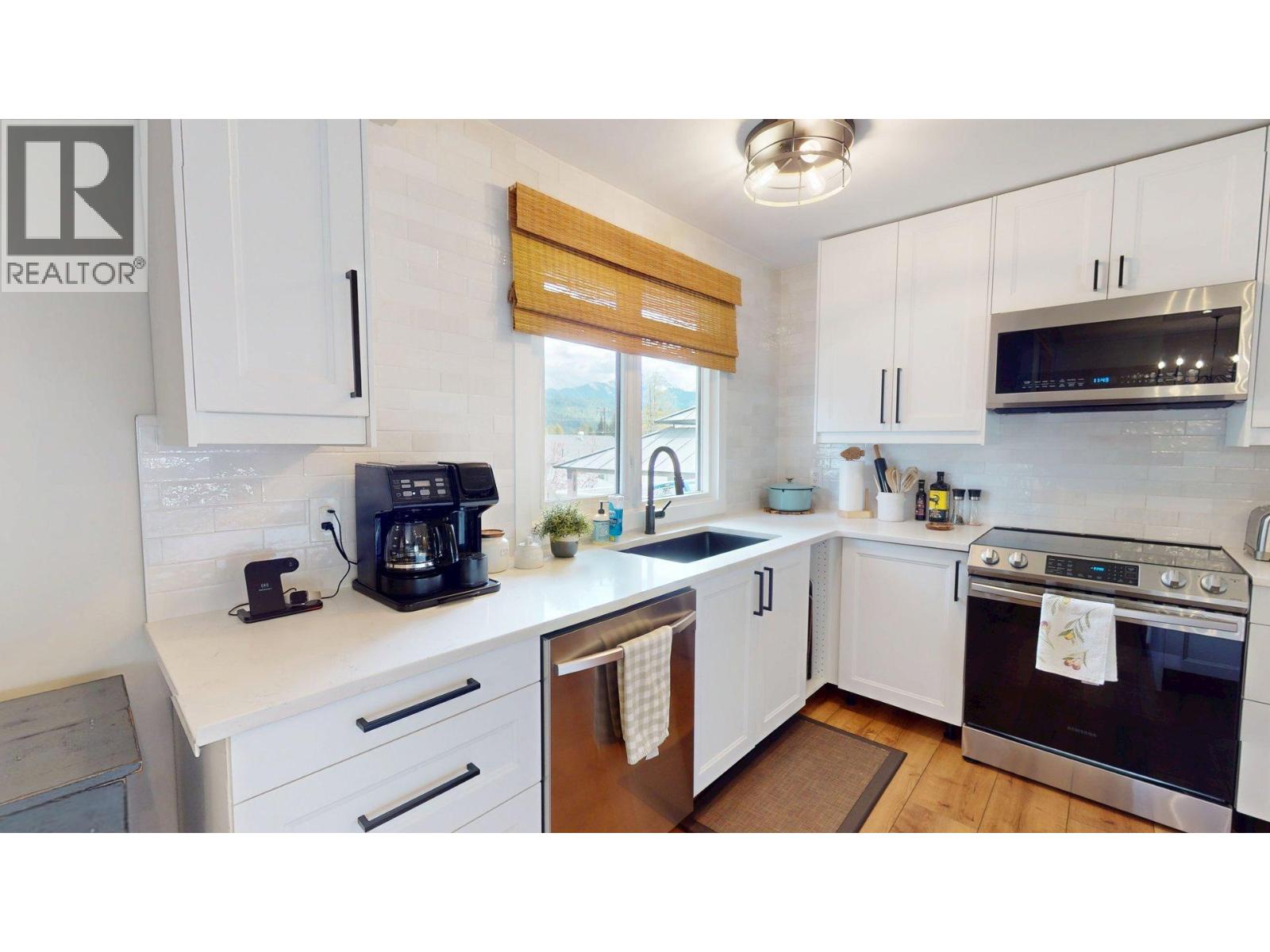 1162 NASHTON Crescent - 10
