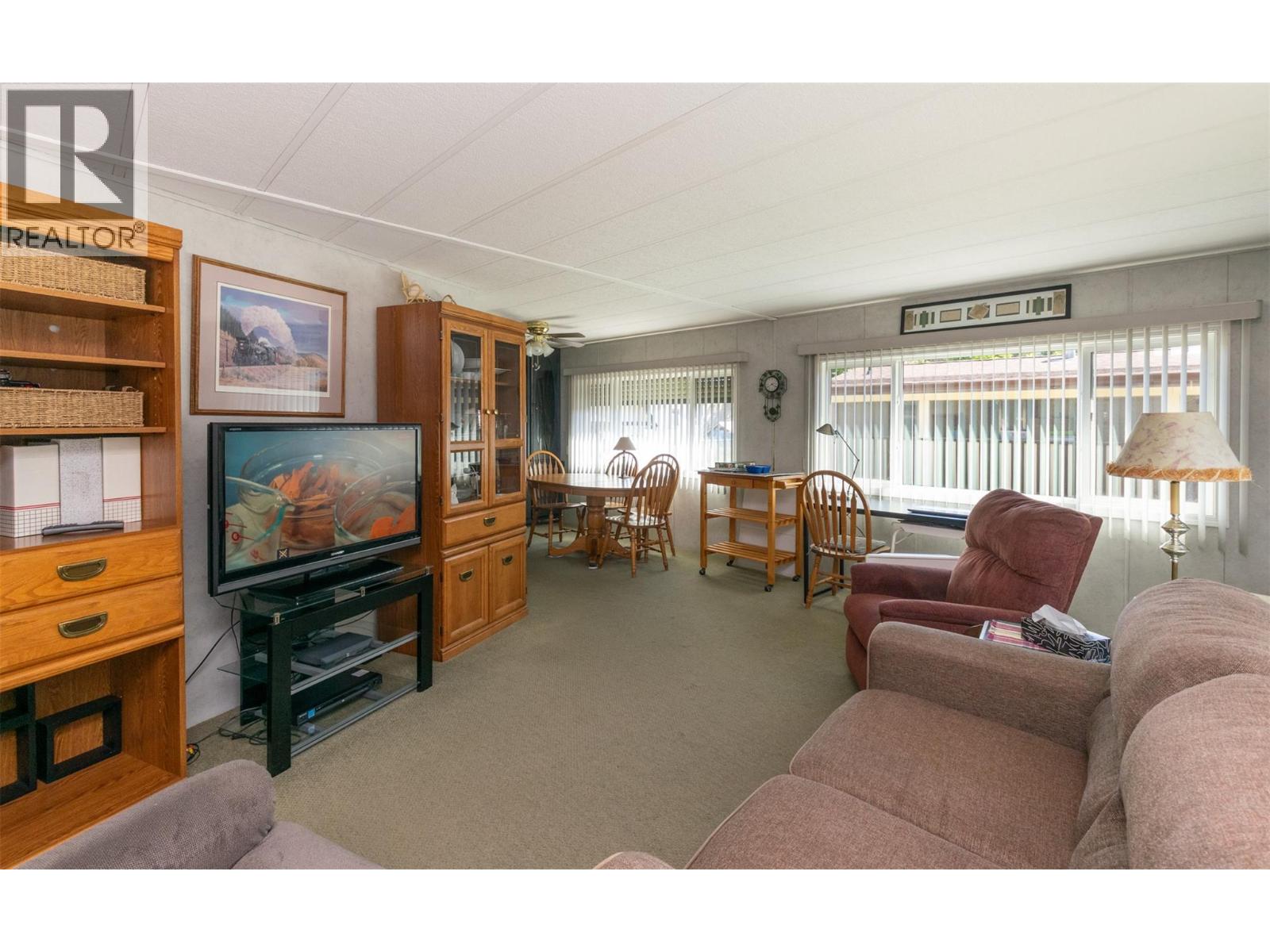 103 1361 30th Street Southeast, Salmon Arm