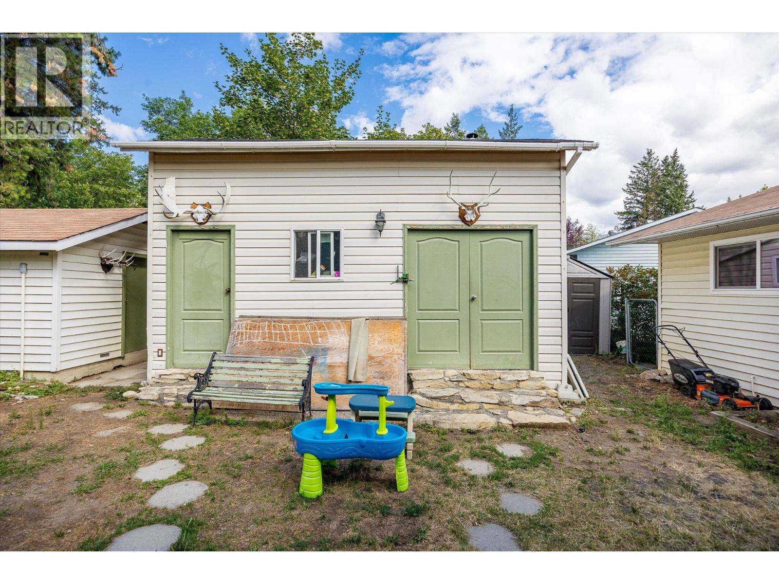 3530 Chives Place - 38