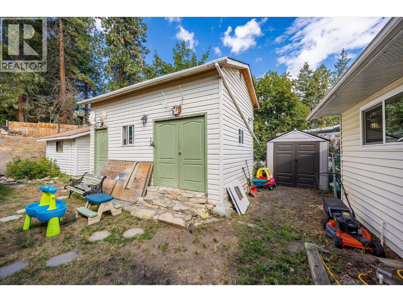 3530 Chives Place - 37