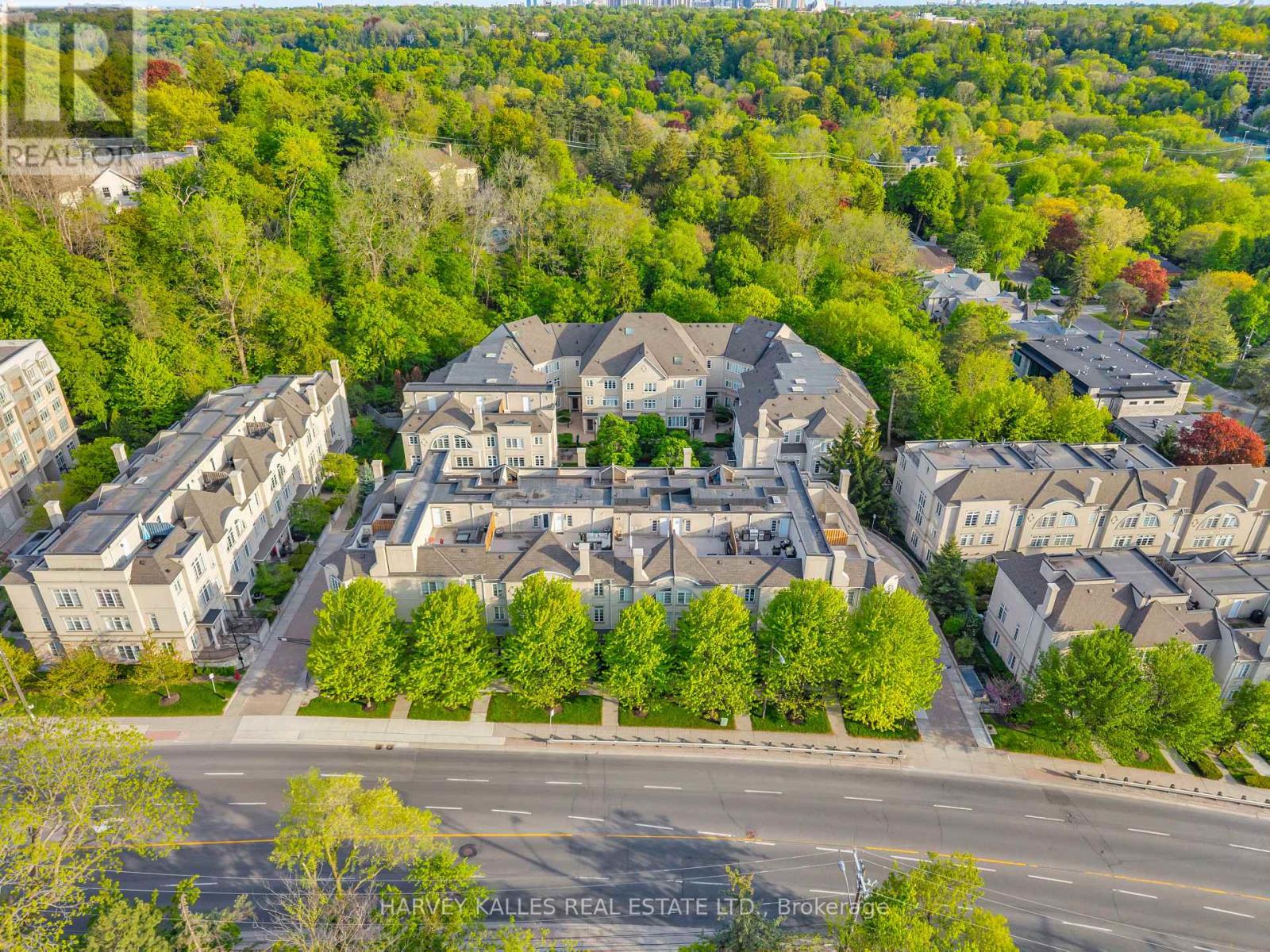 #313 51 YORK MILLS ROAD - 1