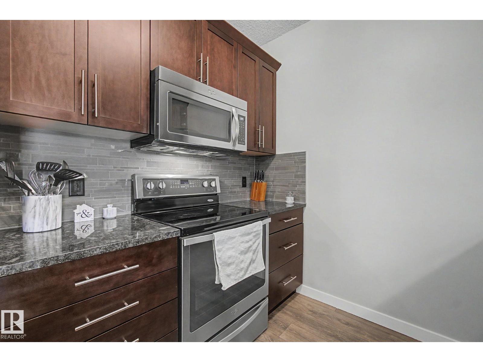 #129 503 ALBANY WY NW - 14